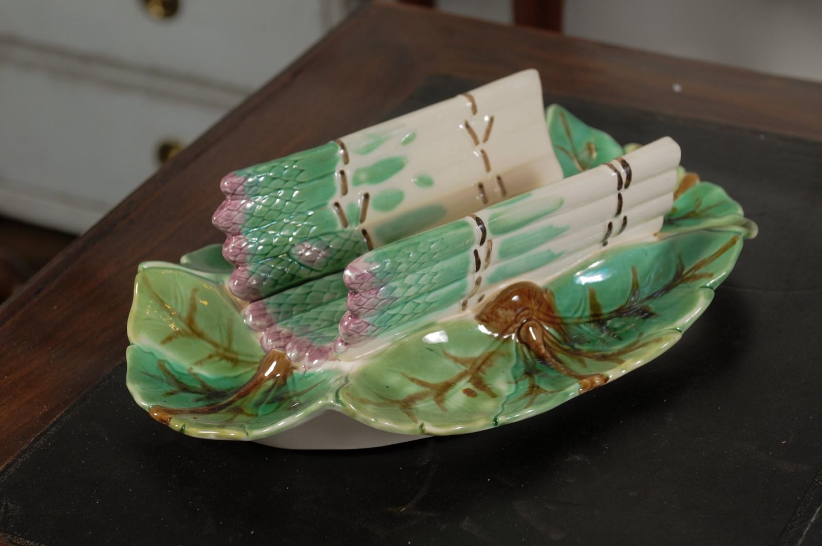 French 19th Century Longchamp Majolica Asparagus Tray with Foliage Platter For Sale 1
