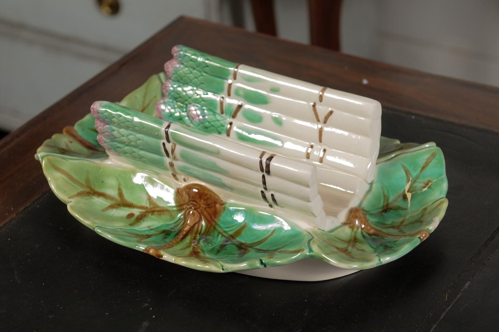 French 19th Century Longchamp Majolica Asparagus Tray with Foliage Platter For Sale 6