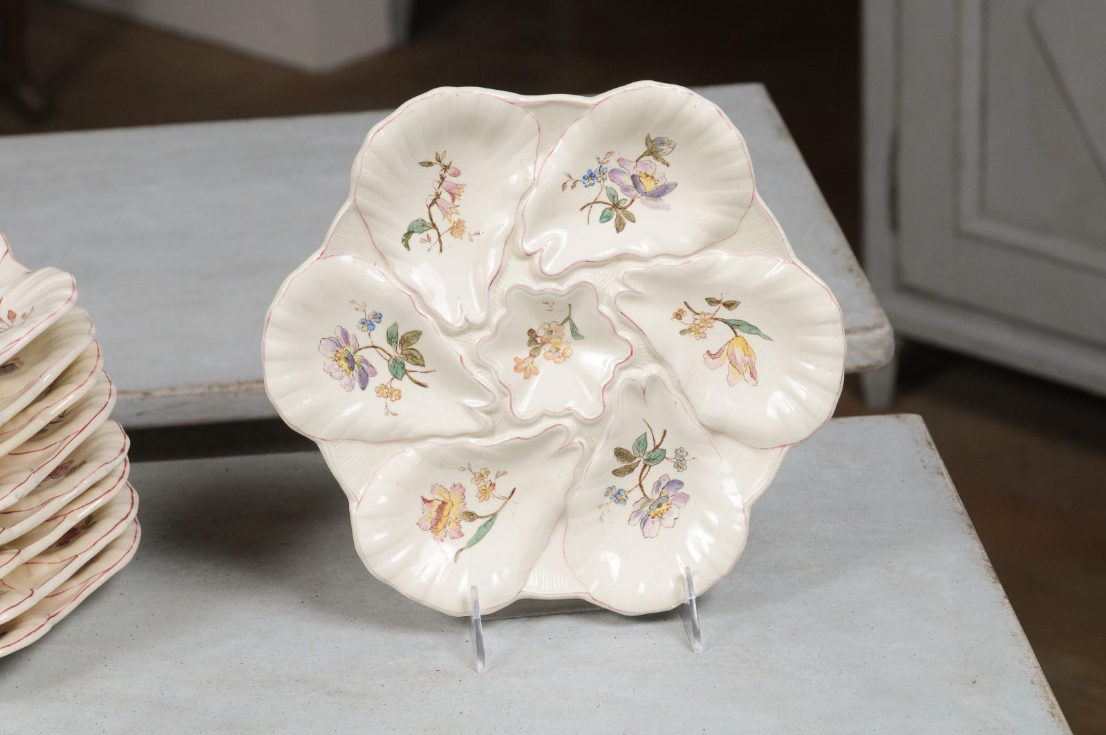 French 19th Century Longchamp Majolica Oyster Plate with Painted Floral Décor  For Sale 2