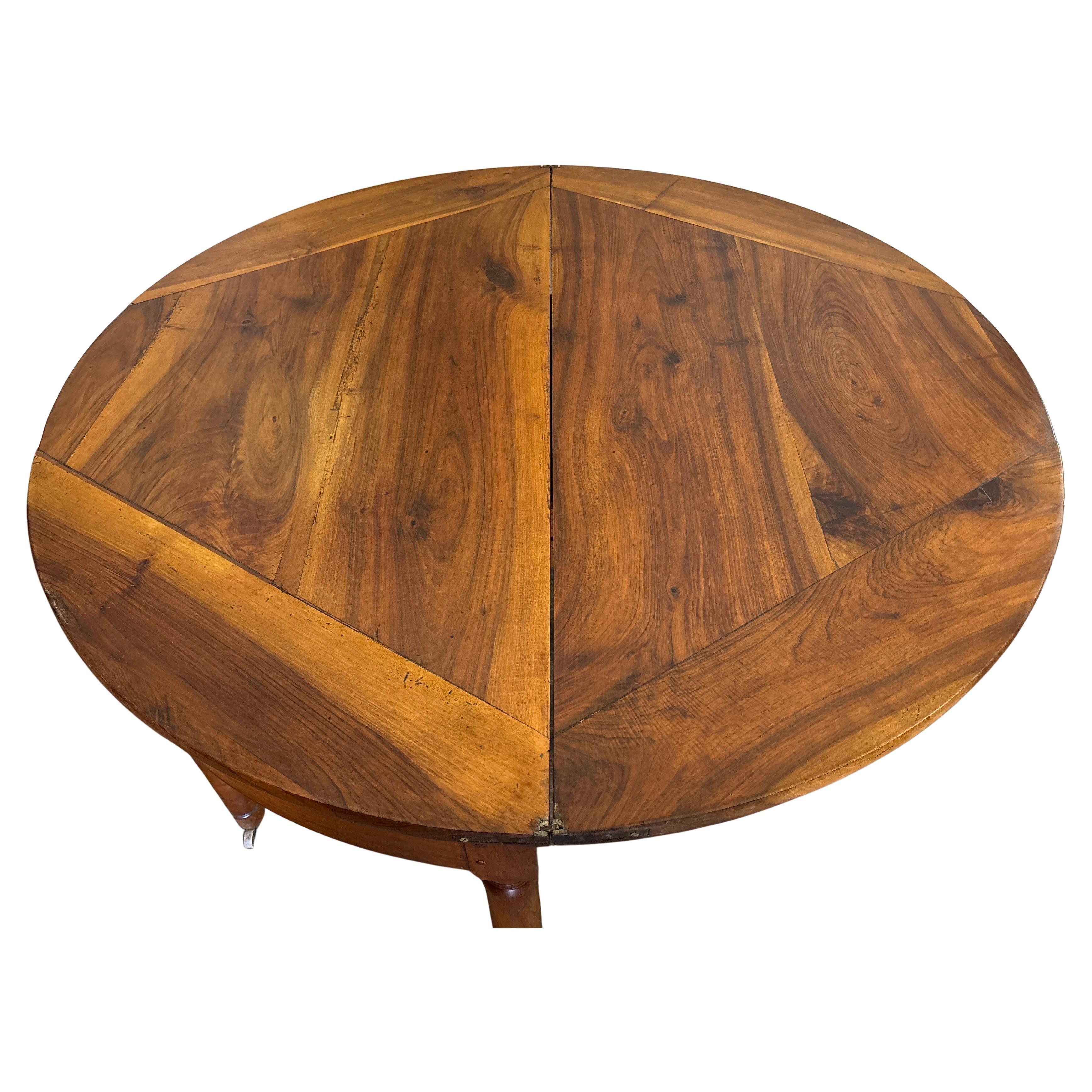 Table 1/2 lune ou table ronde Louis Philippe du 19ème siècle Bon état - En vente à Stockbridge, GA