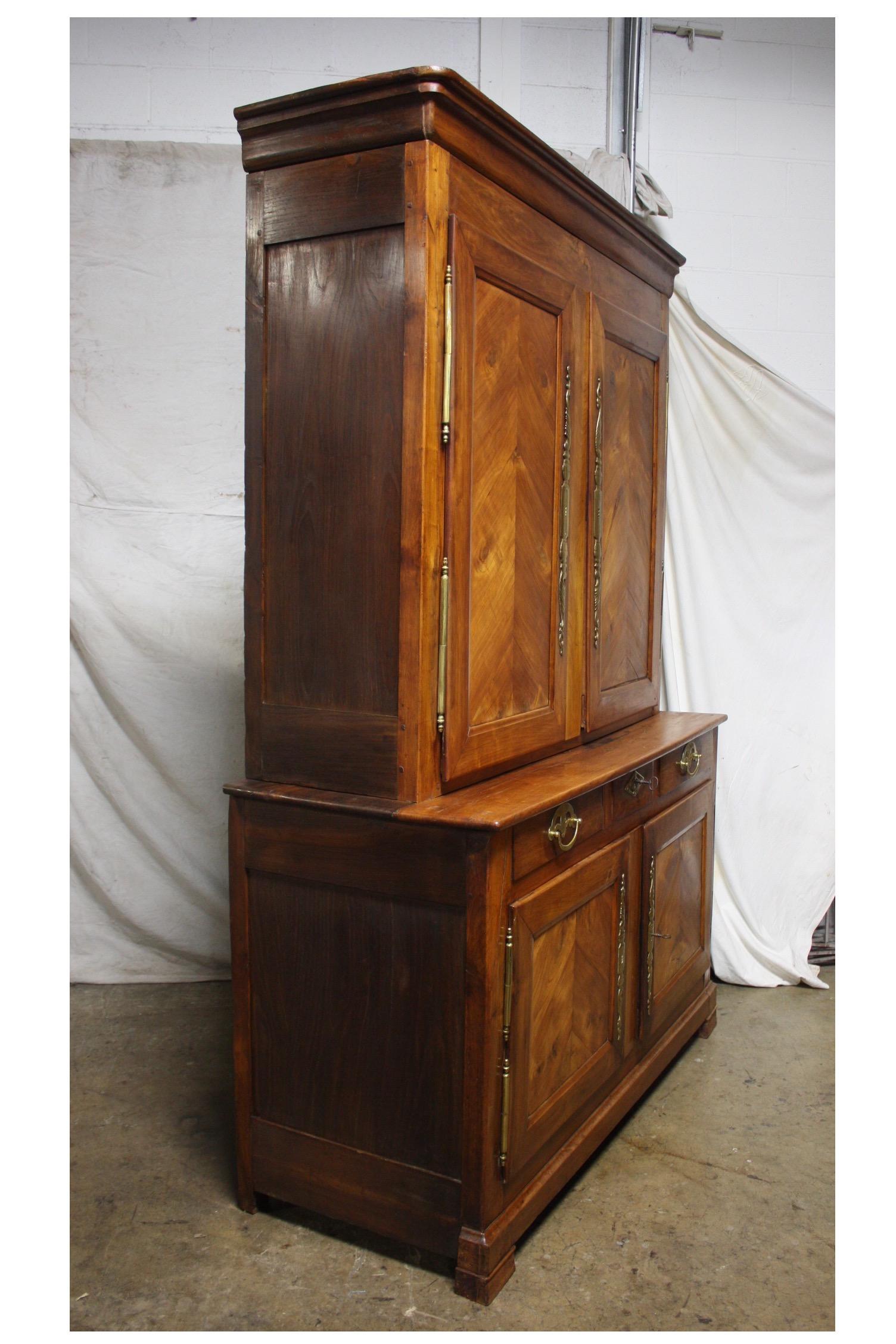 French 19th Century Louis-Philippe Buffet 2Corps For Sale 1