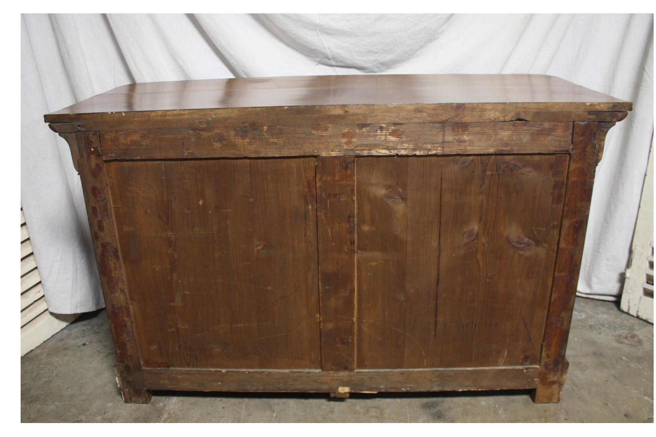 French 19th Century Louis-Philippe Buffet In Good Condition In Stockbridge, GA