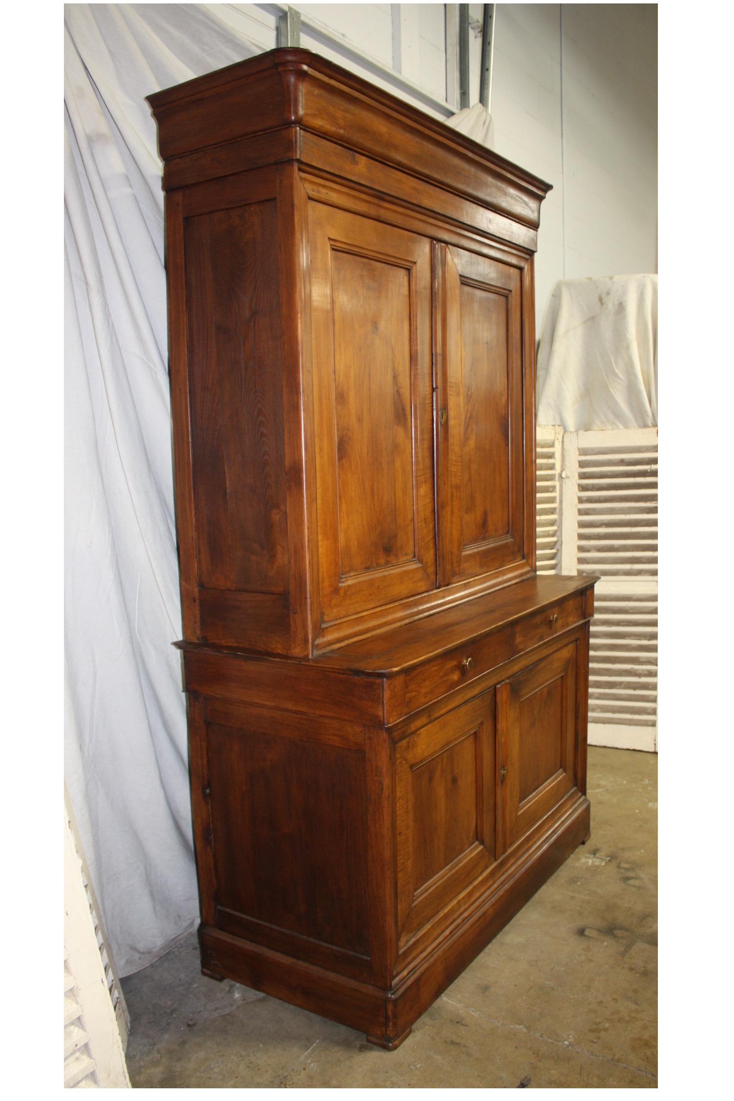 Walnut French 19th Century Louis-Philippe Cabinet 