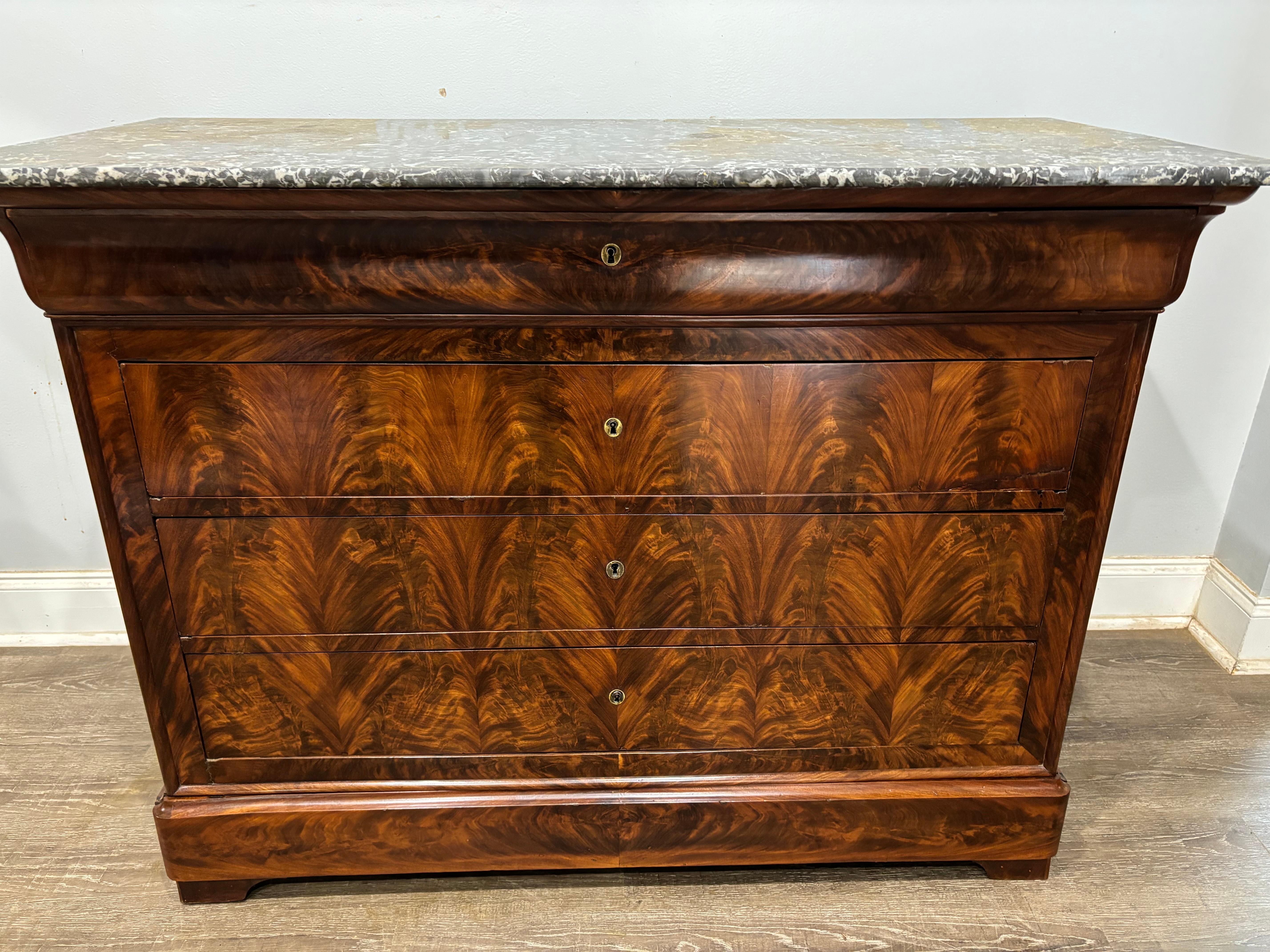 Louis Philippe French 19th Century Louis-Philippe Commode