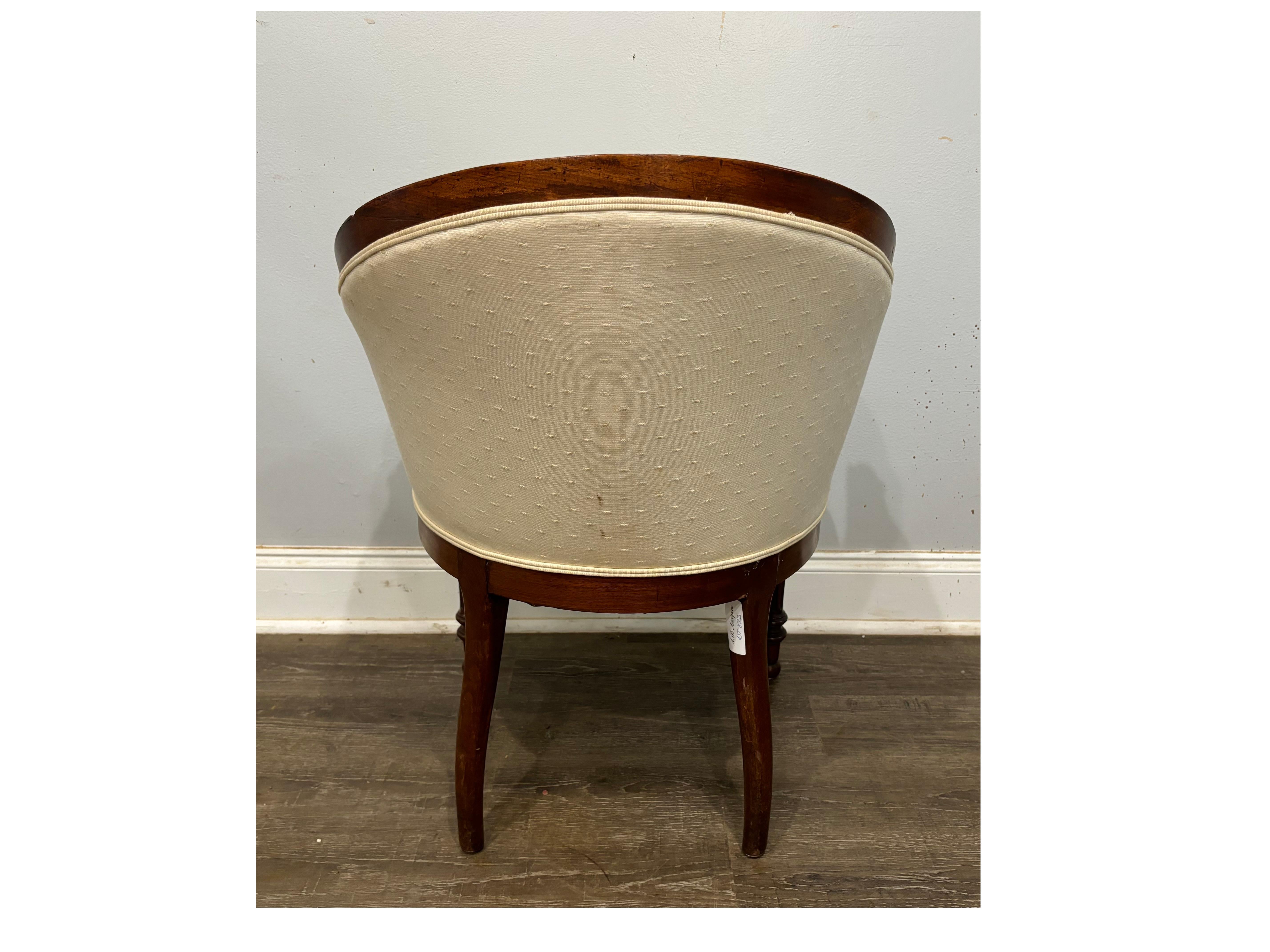 French 19th Century Louis-Philippe Desk Chair For Sale 3