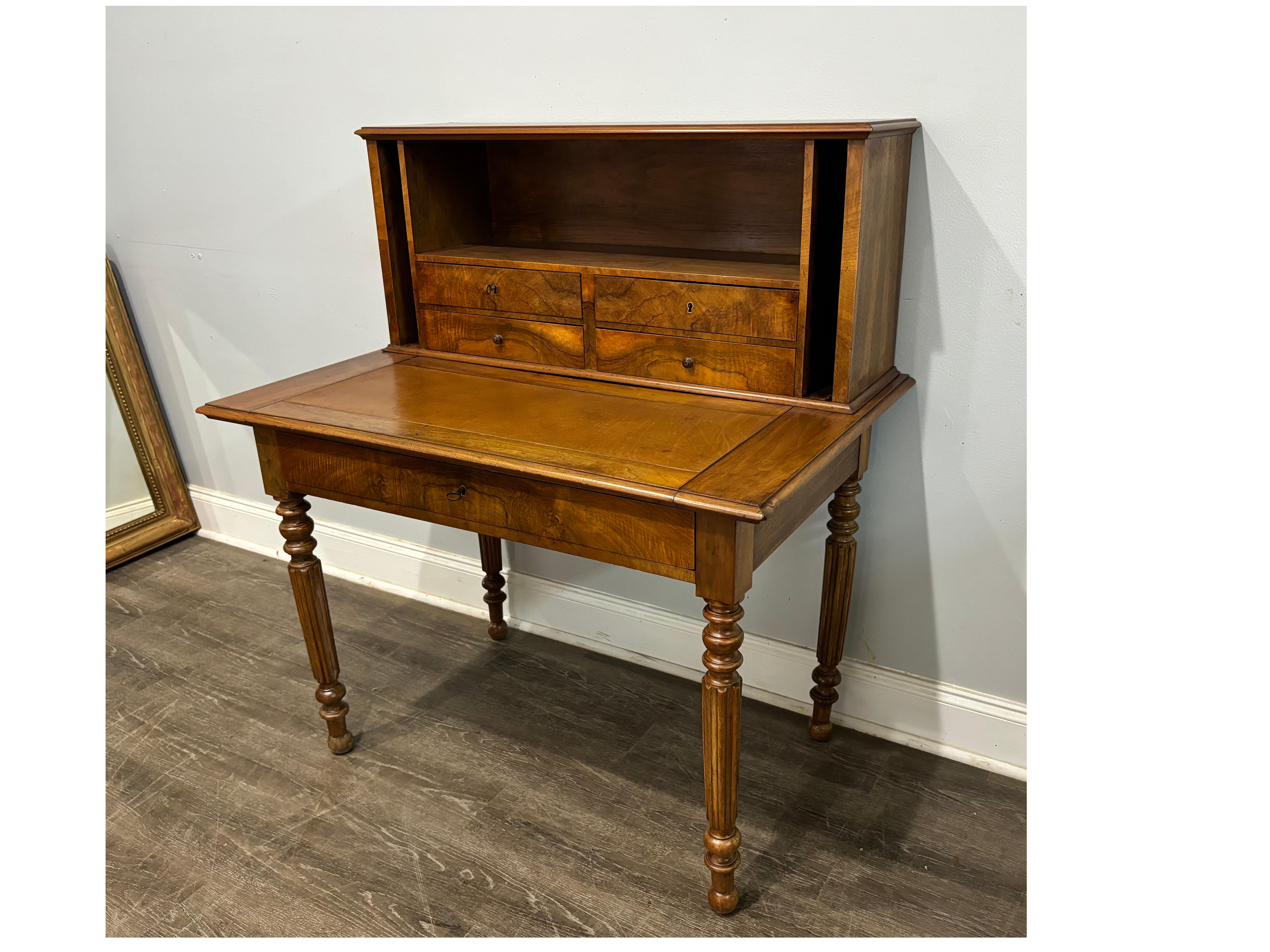 Leather French 19th Century Louis-Philippe Desk For Sale