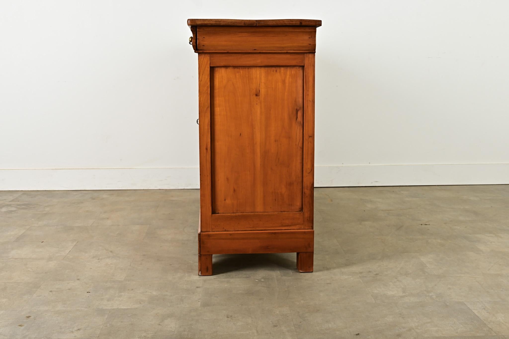 Enfilade francese in legno di Louis Philippe del XIX secolo in vendita 7