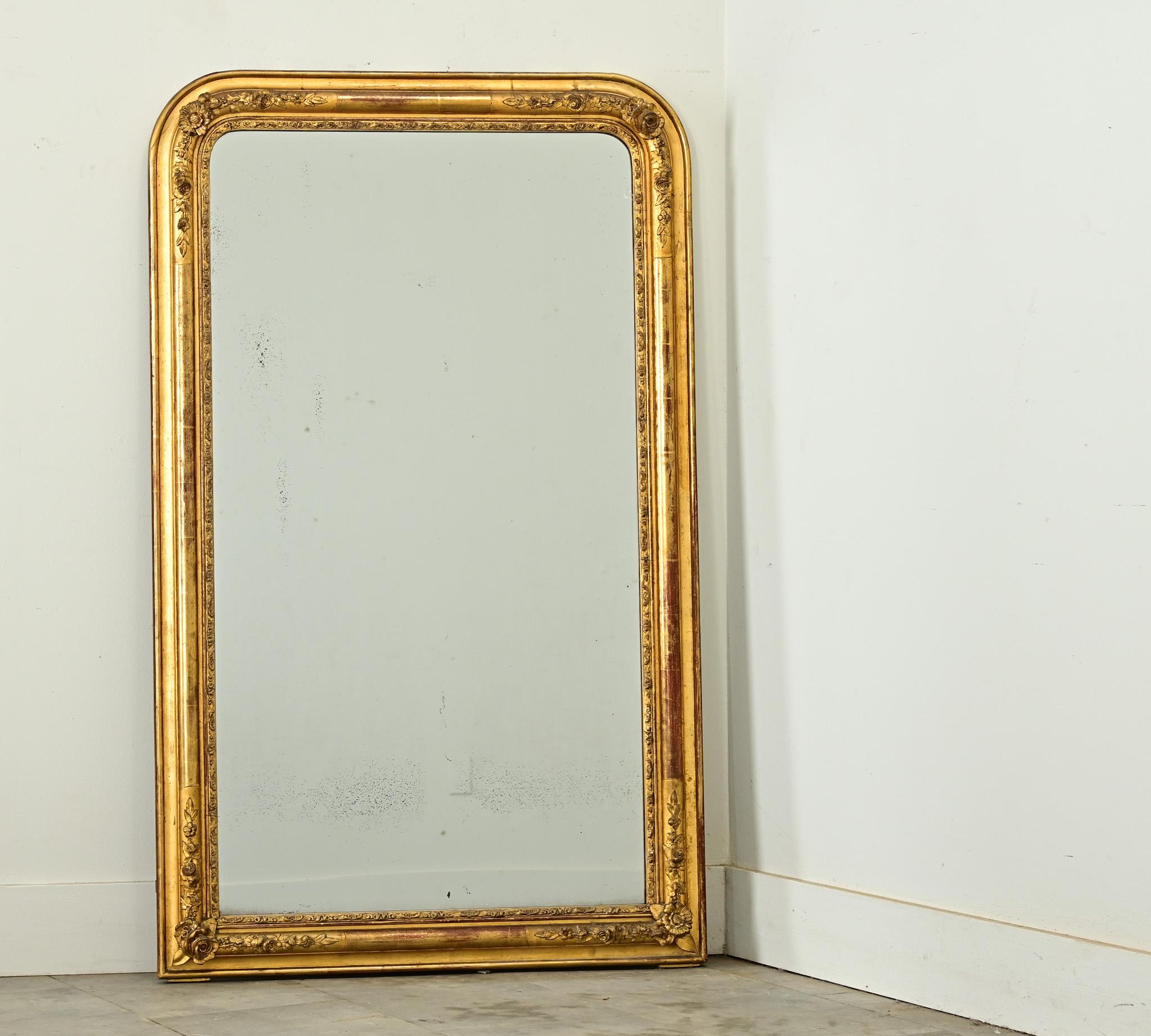 Carved French 19th Century Louis Philippe Gilt Mirror