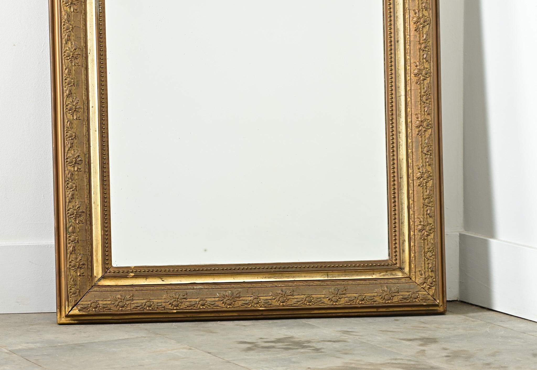 Carved French 19th Century Louis Philippe Gilt Mirror