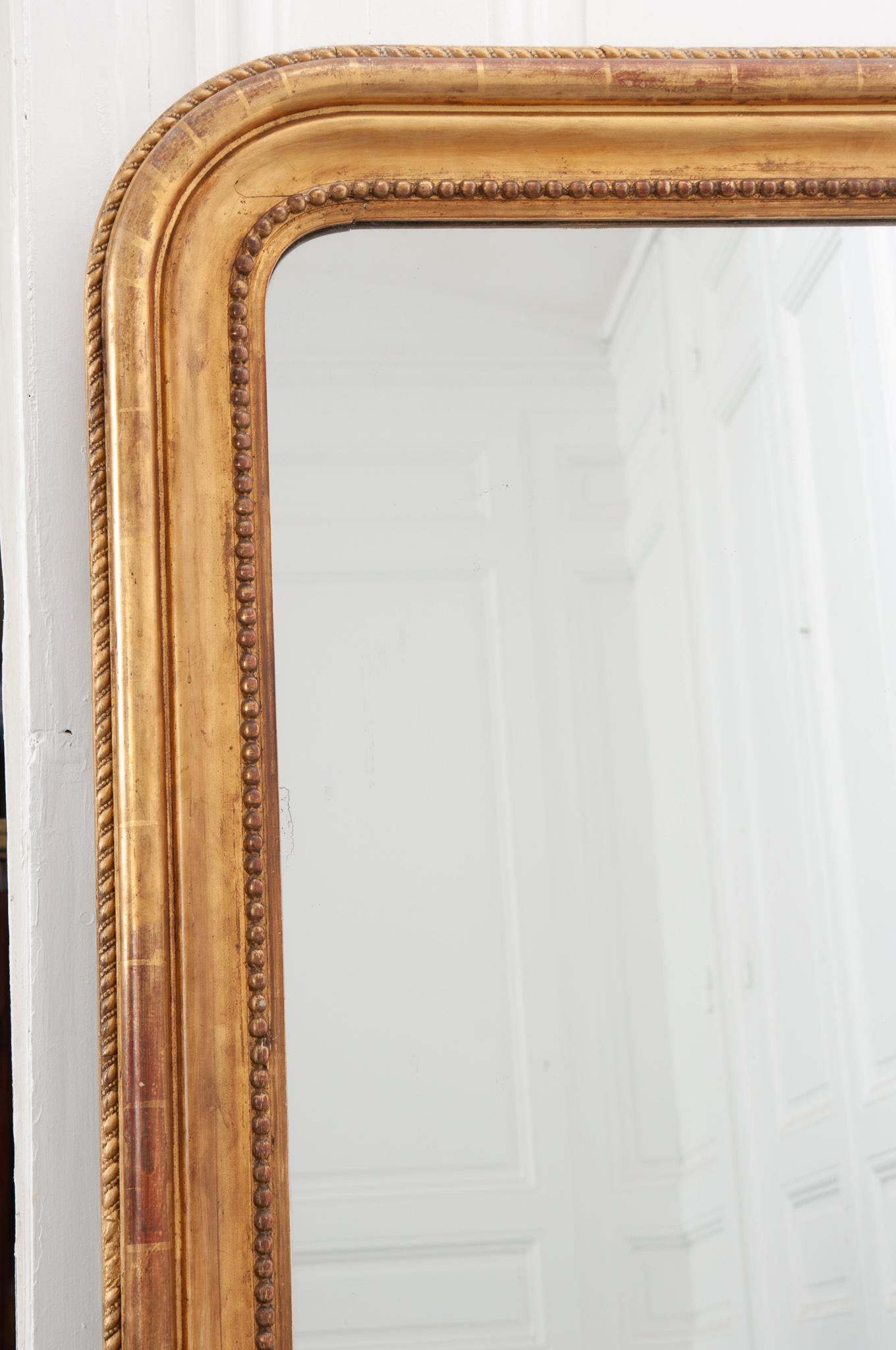 French 19th Century Louis Philippe Giltwood Mirror In Good Condition In Baton Rouge, LA