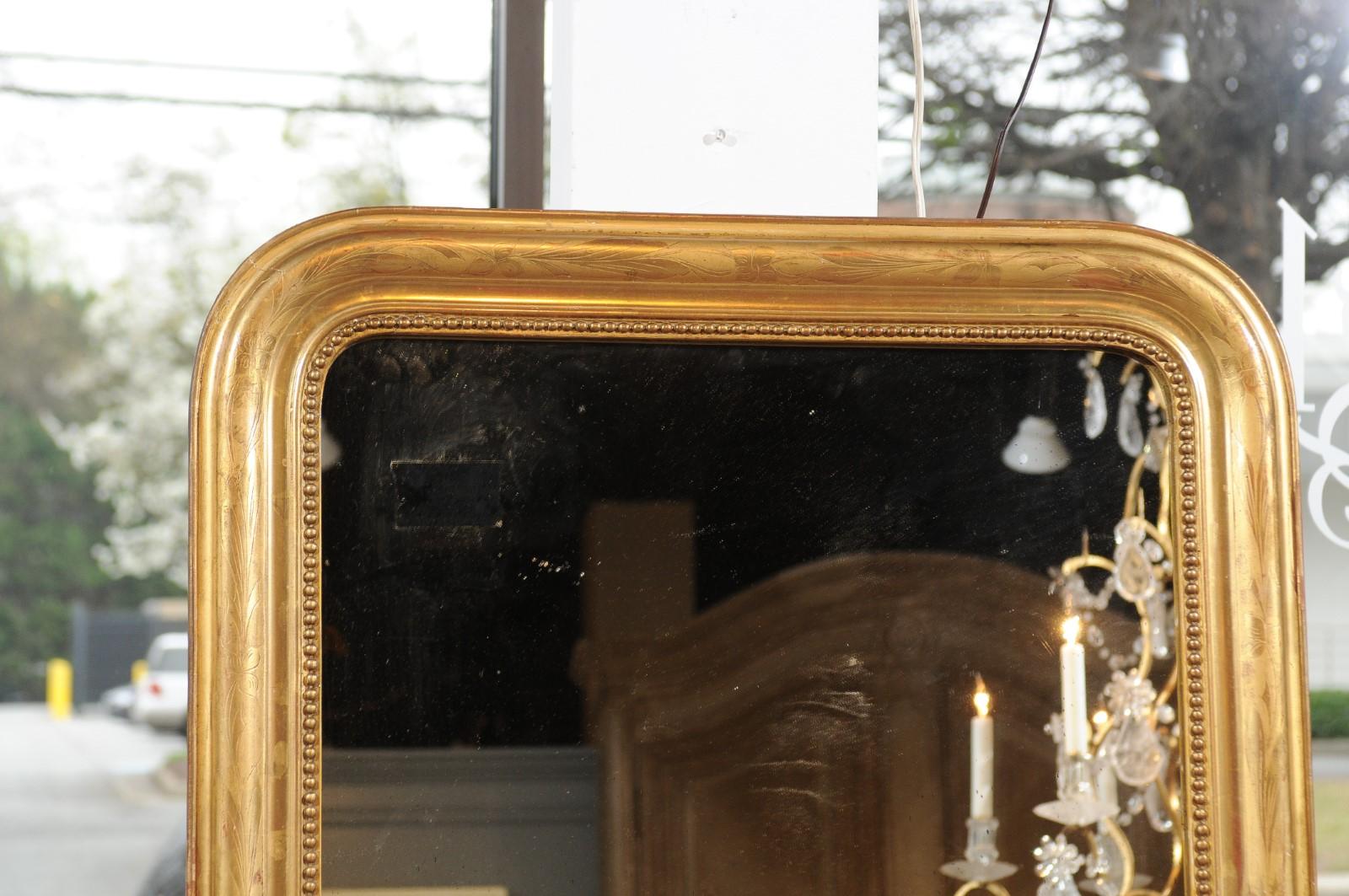 French 19th Century Louis-Philippe Giltwood Mirror with Foliage and Beading 2