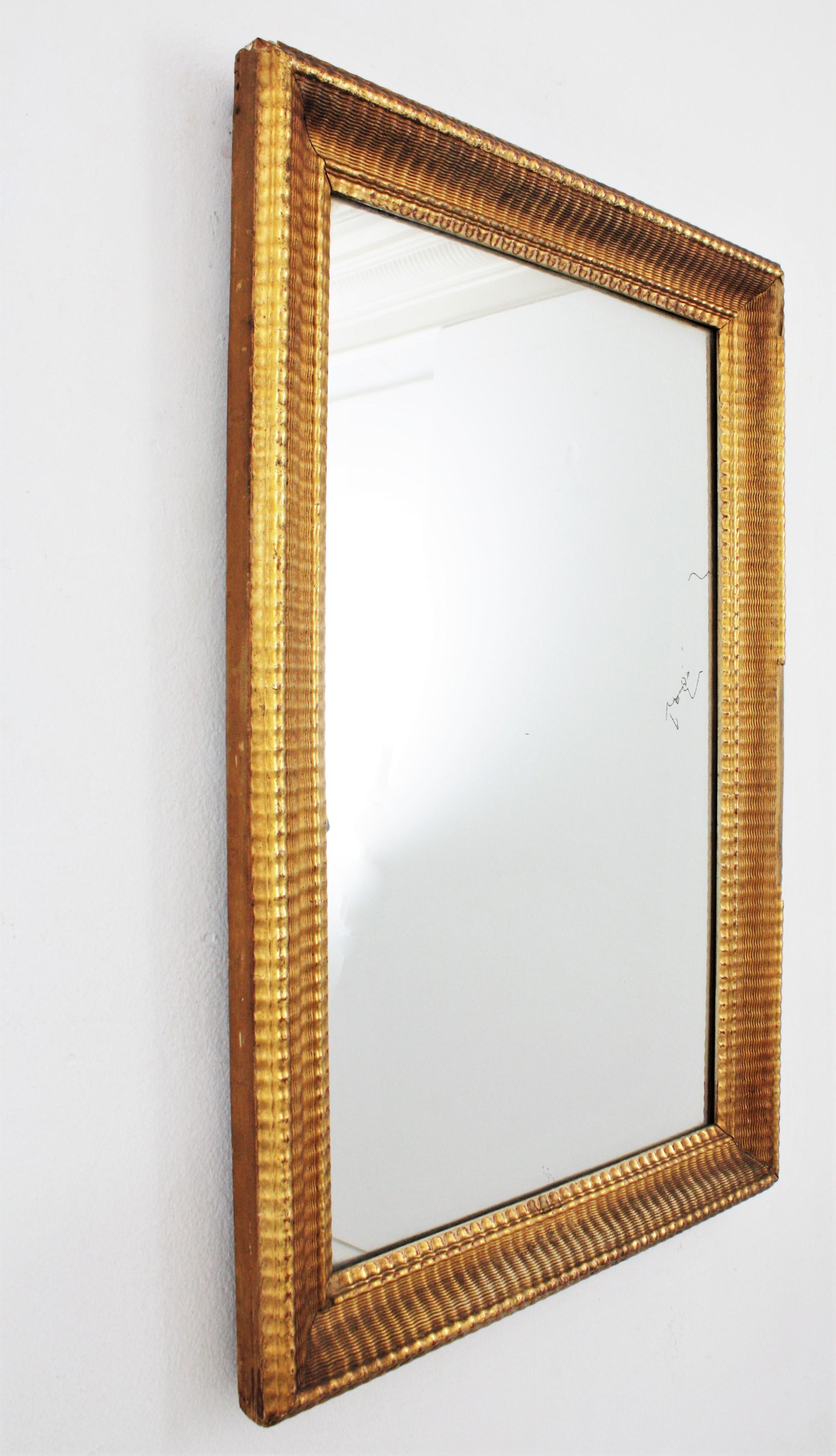 French Louis Philippe Rectangular Wall Mirror in Giltwood and Ribbed Carving Frame For Sale
