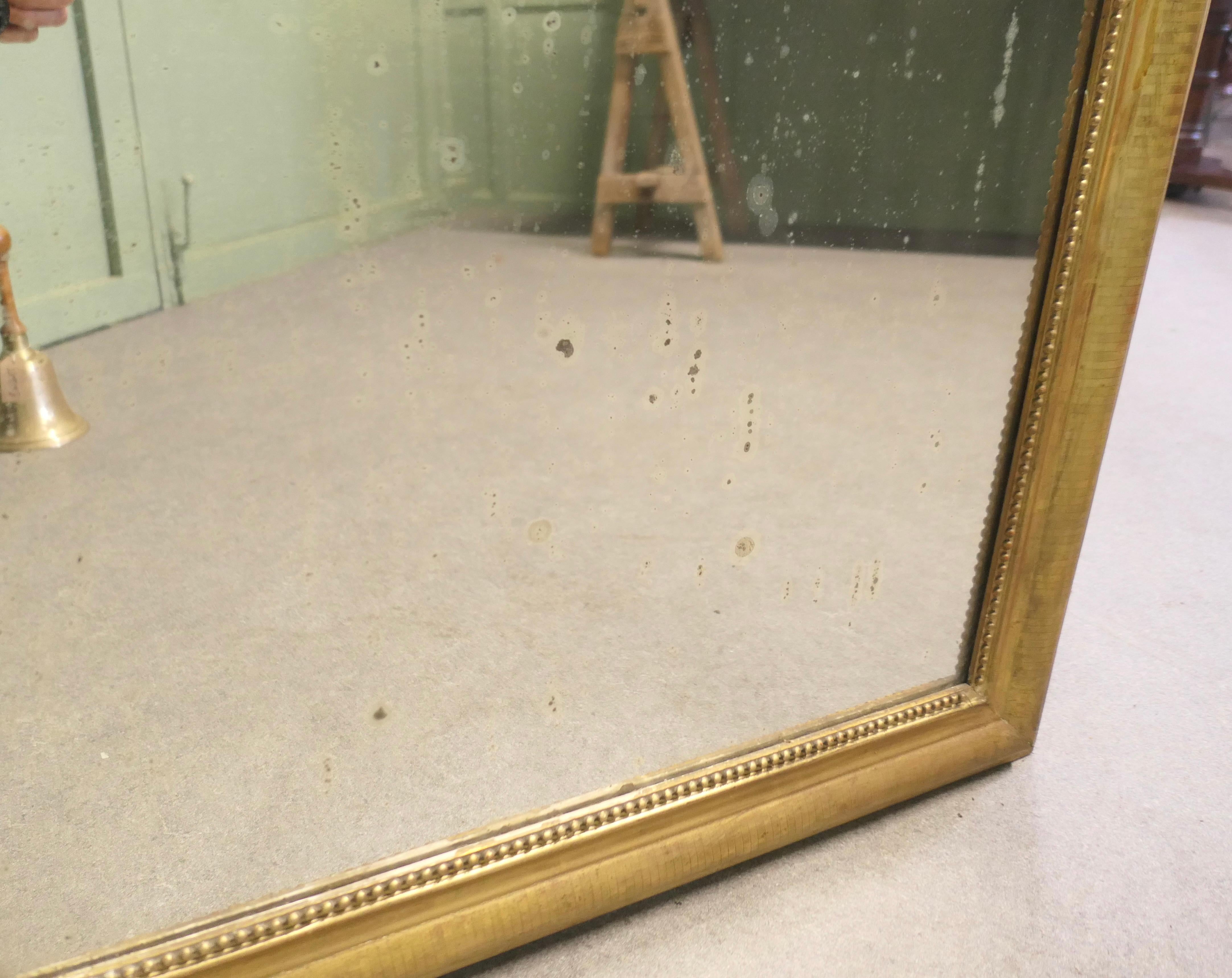 Provincial français Miroir en or Louis Philippe du 19ème siècle en vente