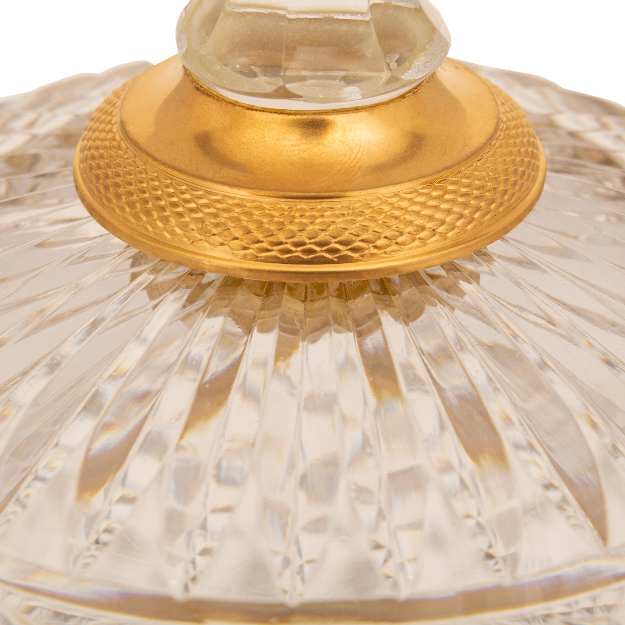 Französisch 19. Jahrhundert Louis Philippe Periode Baccarat Kristall und Ormolu-Brunnen im Angebot 3