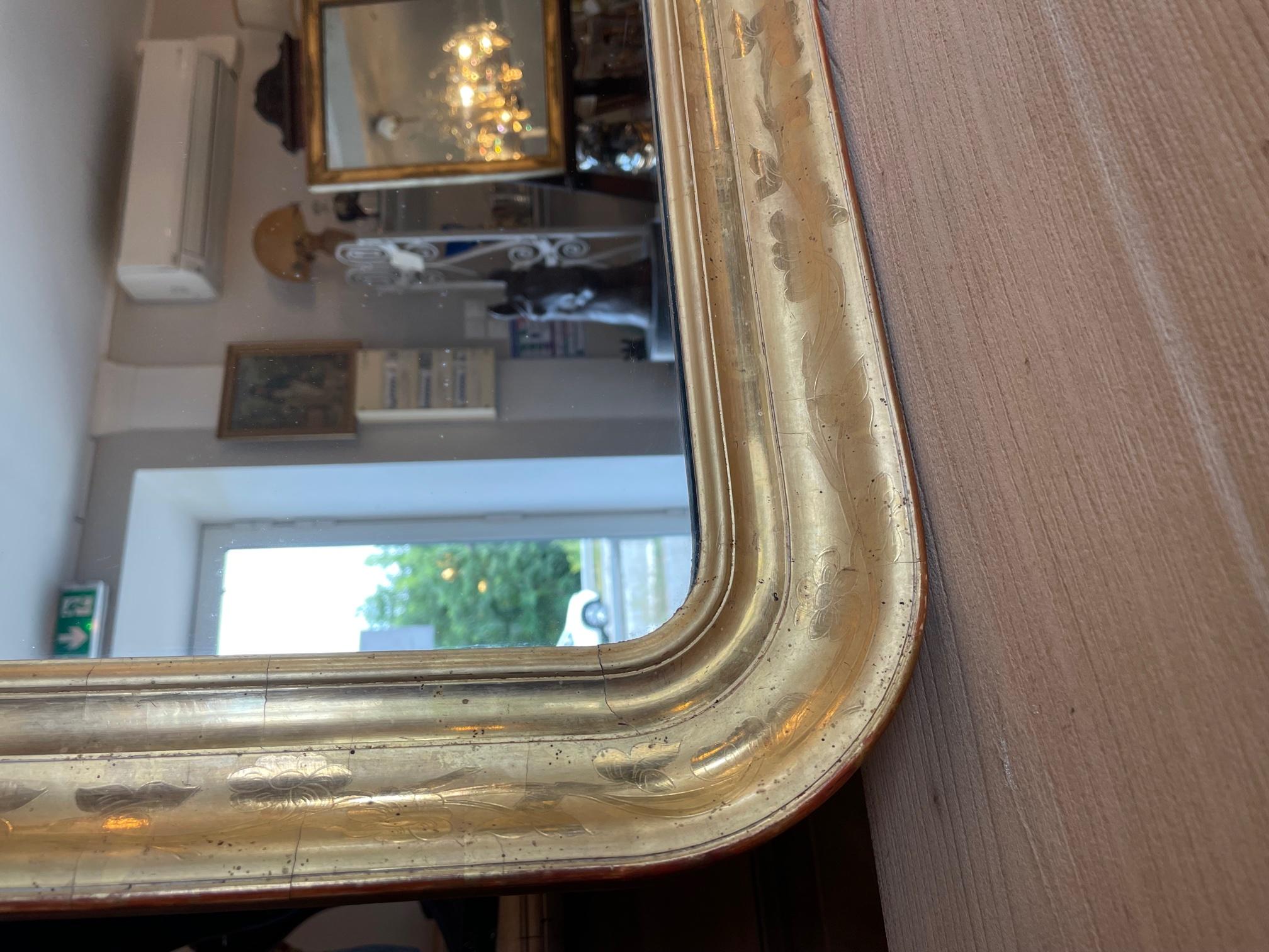 French 19th Century Louis Philippe Period Mirror In Good Condition For Sale In LEGNY, FR