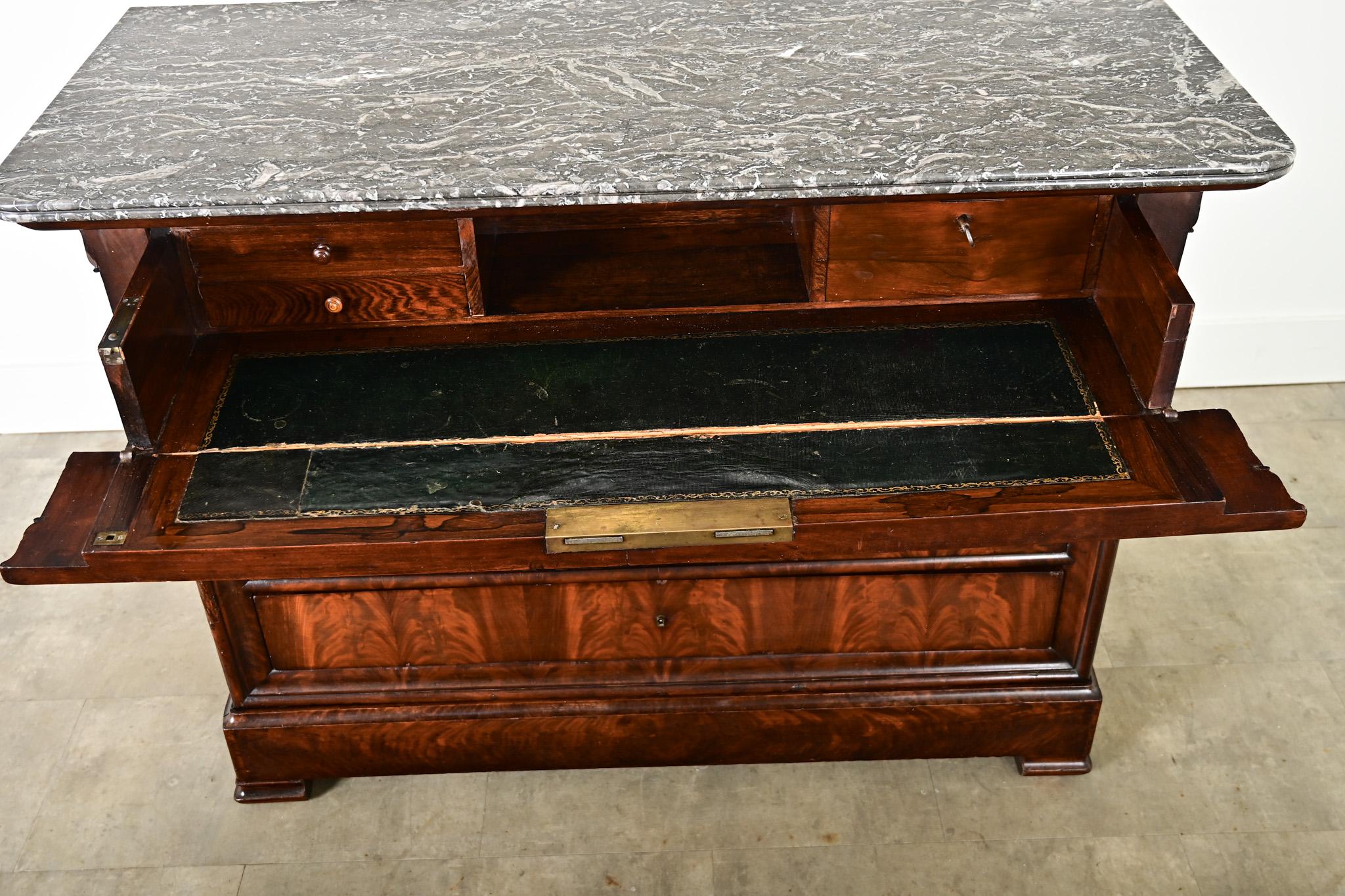 Francese French 19th Century Louis Philippe Style Commode with Secretary in vendita