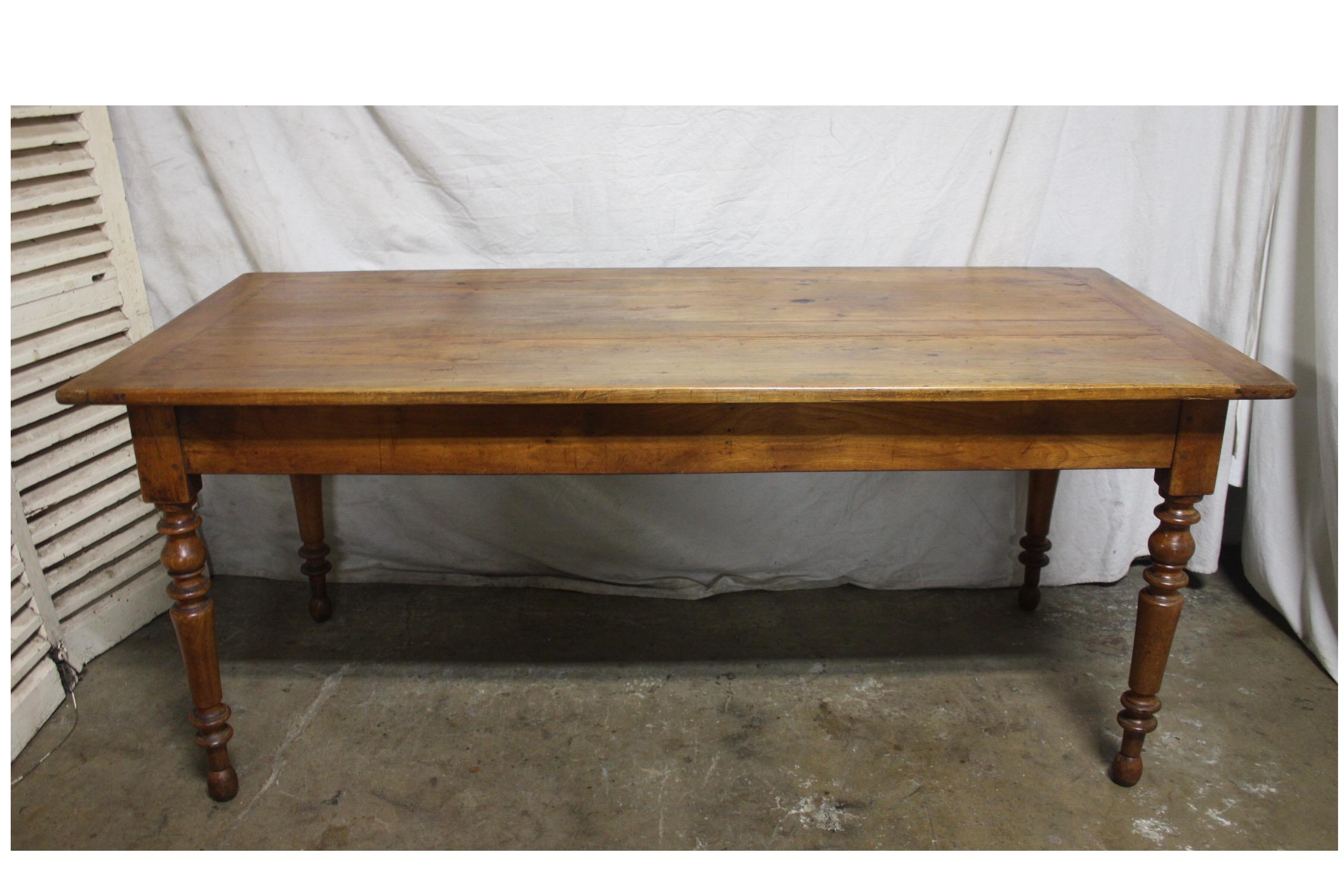 Walnut French 19th Century Louis-Philippe Table