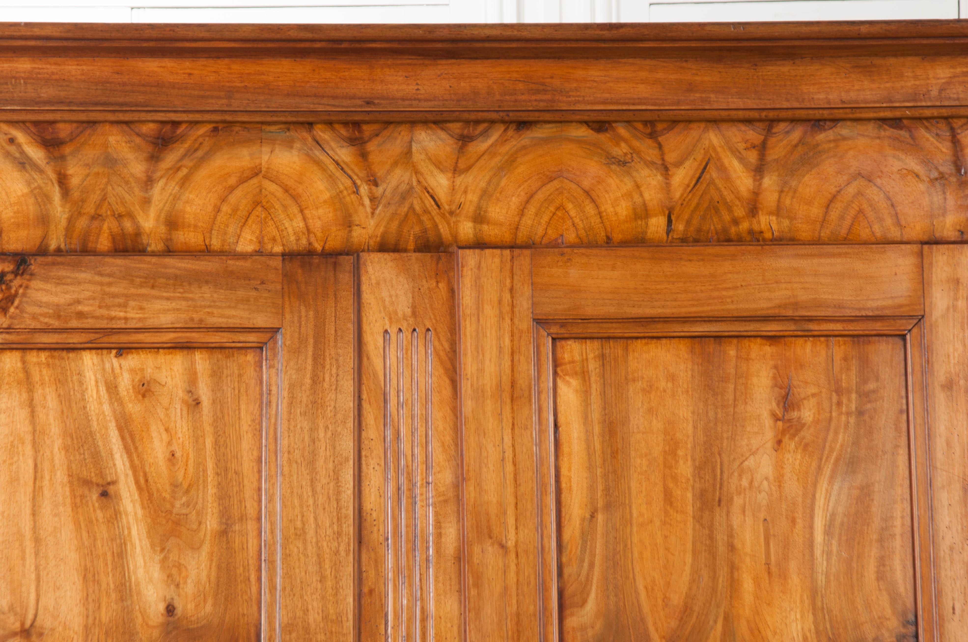 French 19th Century Louis Philippe Walnut Armoire In Good Condition In Baton Rouge, LA