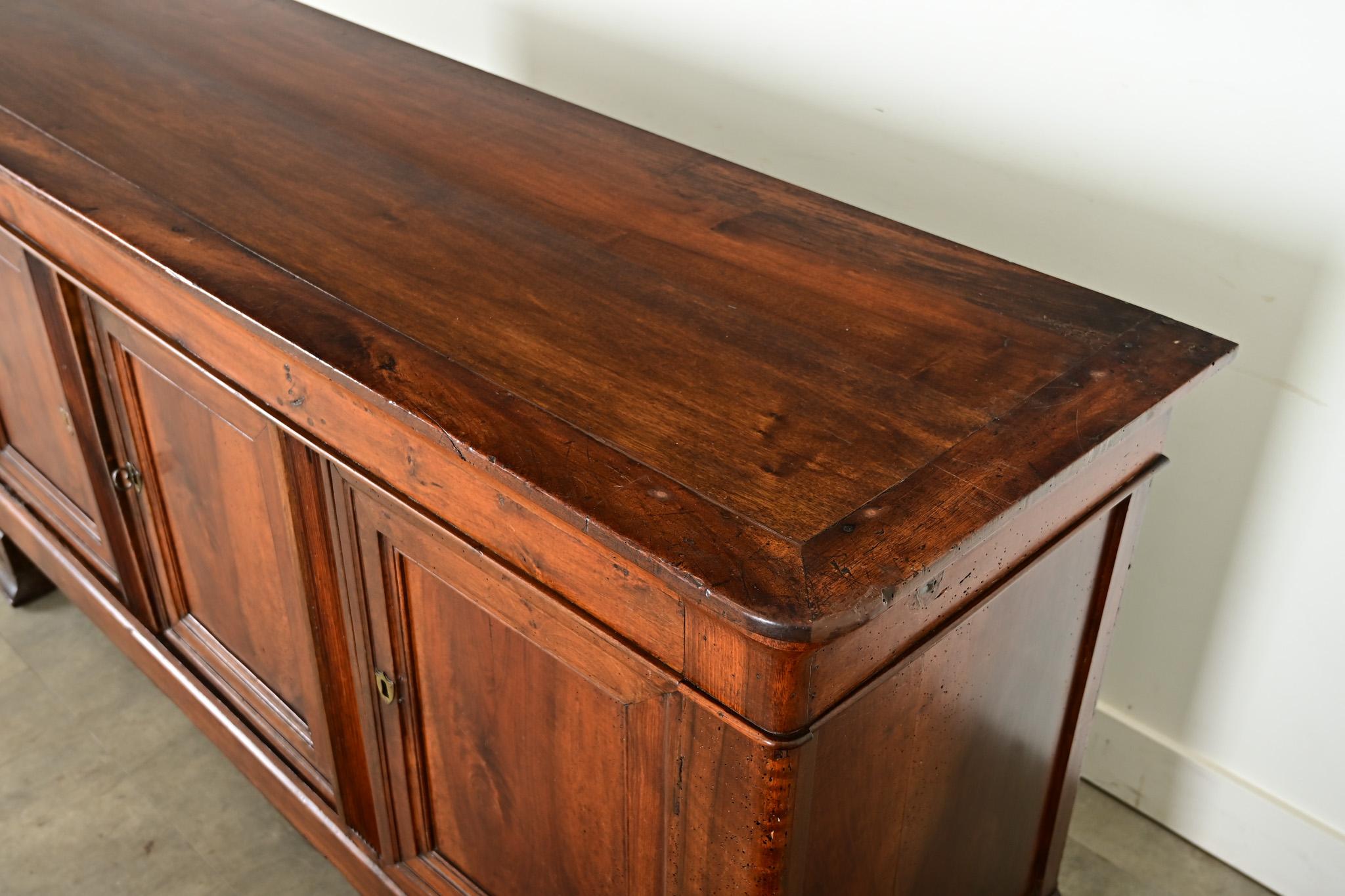 French 19th Century Louis Philippe Walnut Enfilade 5