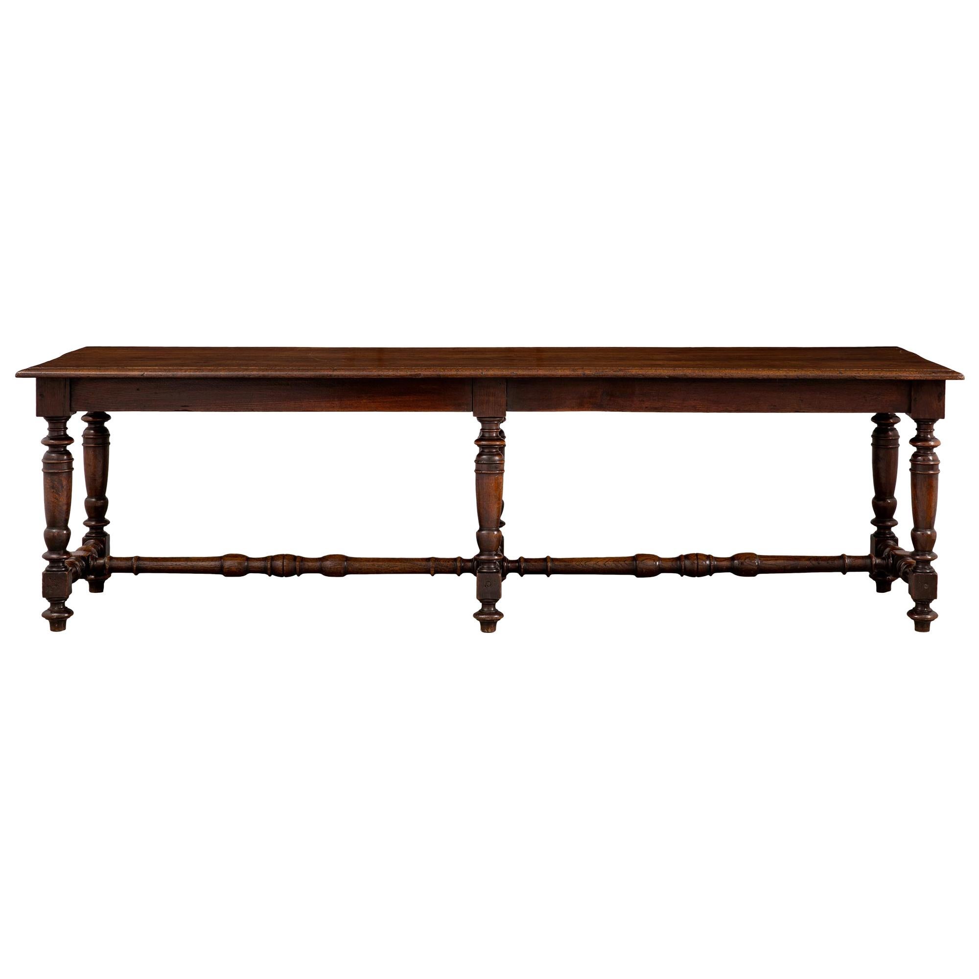 French 19th Century Louis XIII Style Oak Dining or Center Table For Sale