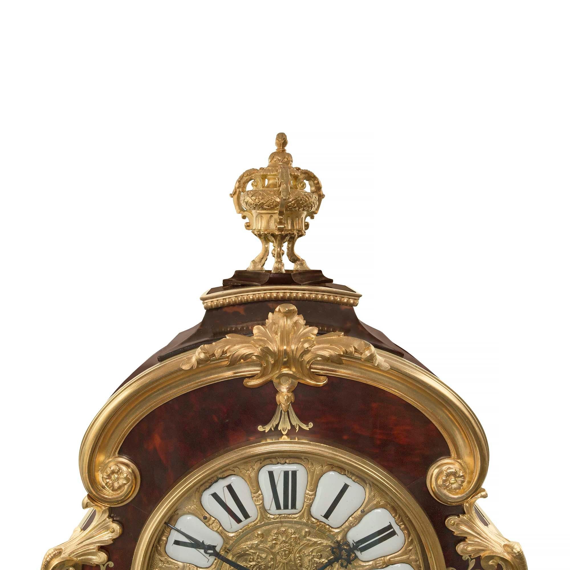 Französische Louis XIV.-Stil-Kaminuhr, signiert F.Lesage Paris, 19. Jahrhundert im Zustand „Gut“ im Angebot in West Palm Beach, FL