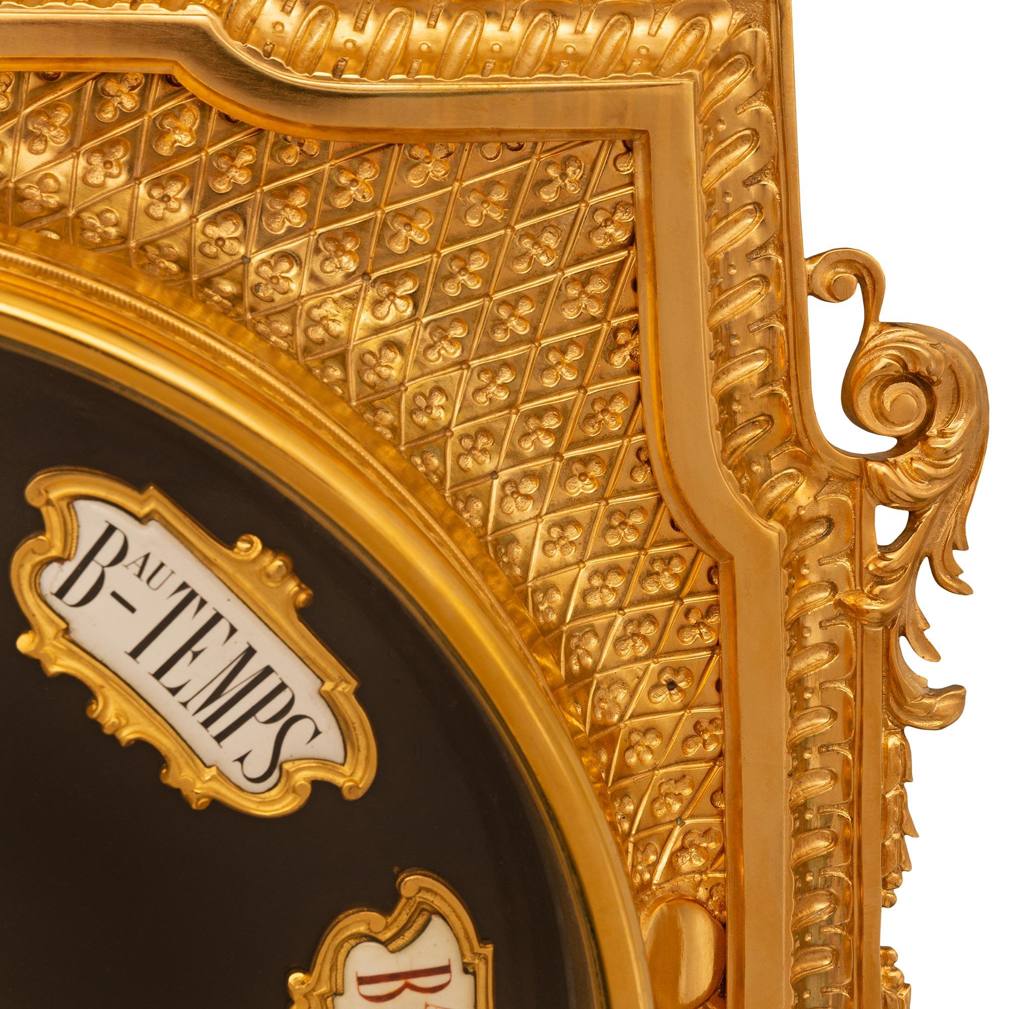 Bronze Baromètre français du 19ème siècle de style Louis XIV en bronze doré et patiné en vente