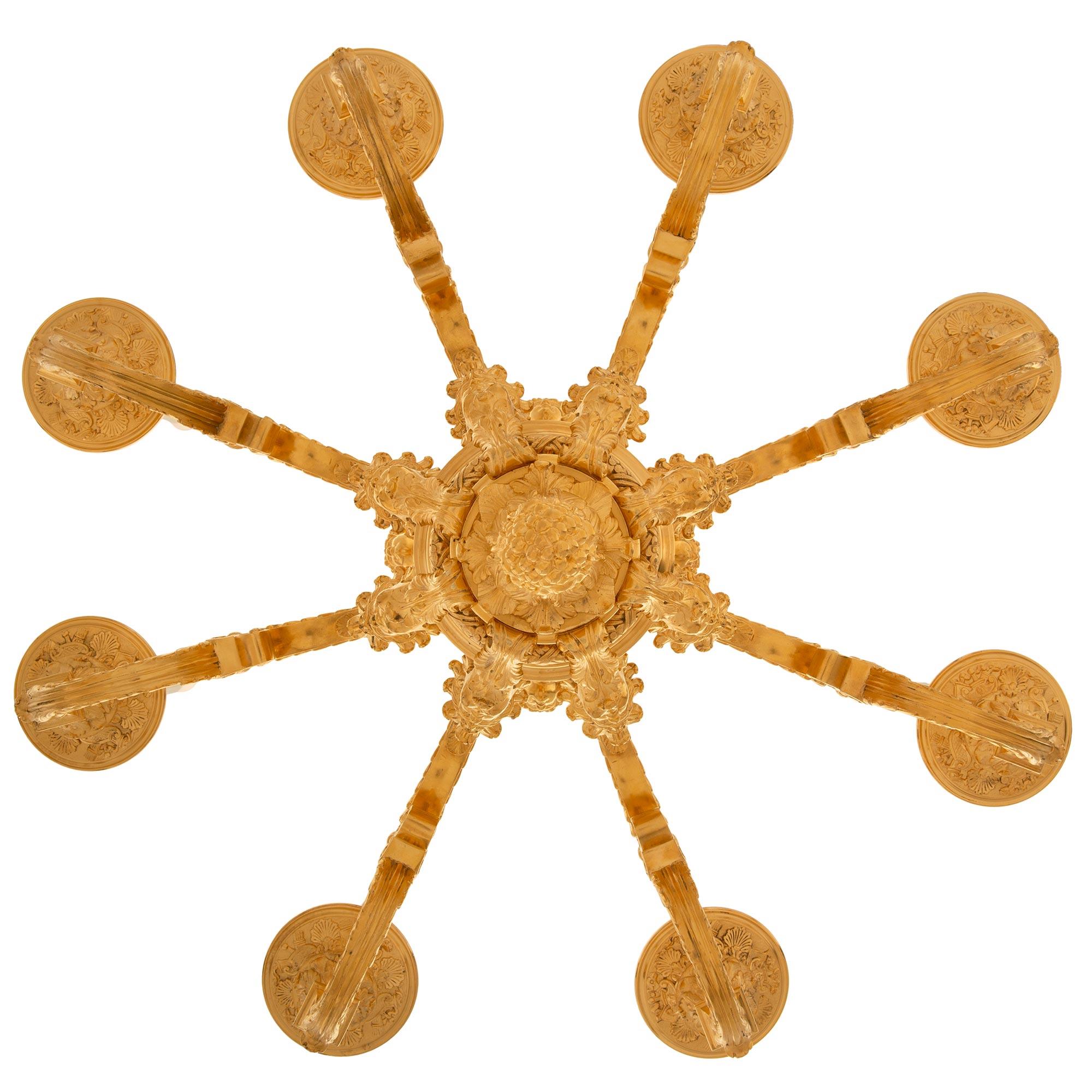 Lampadario francese del XIX secolo in stile Luigi XIV con ormolu in vendita 4