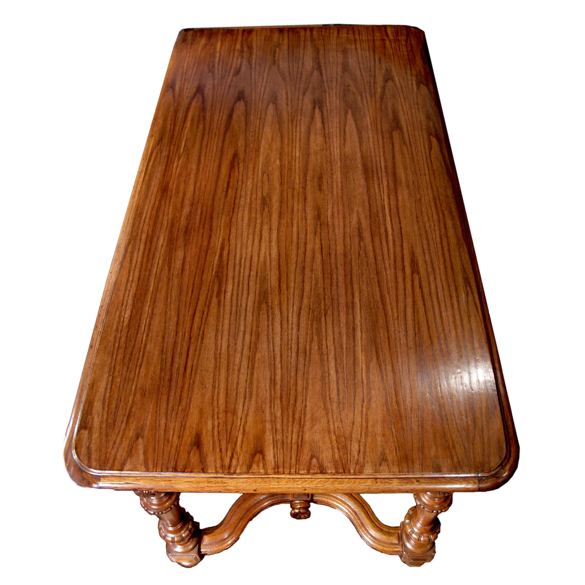 honey oak dining table