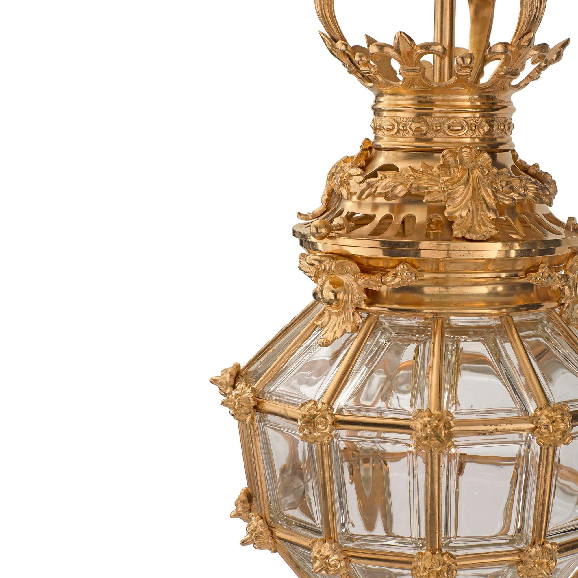 French 19th Century Louis XIV Style Ormolu and Crystal Lantern For Sale 1