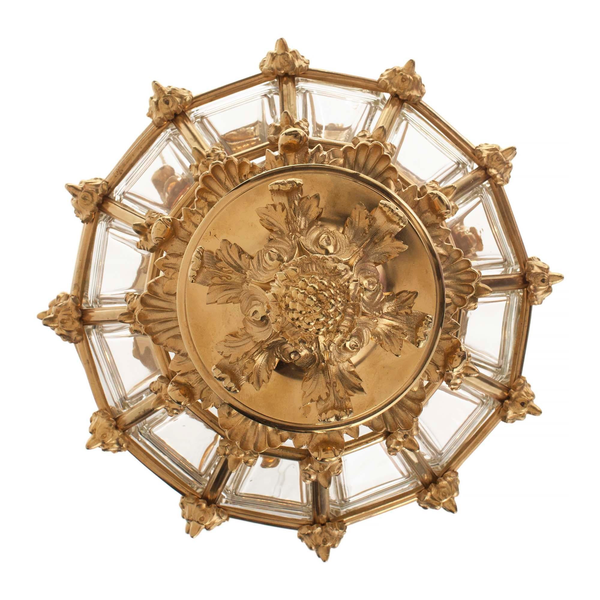 Laterne aus Goldbronze und Kristall im Louis XIV.-Stil des 19. Jahrhunderts im Angebot 1