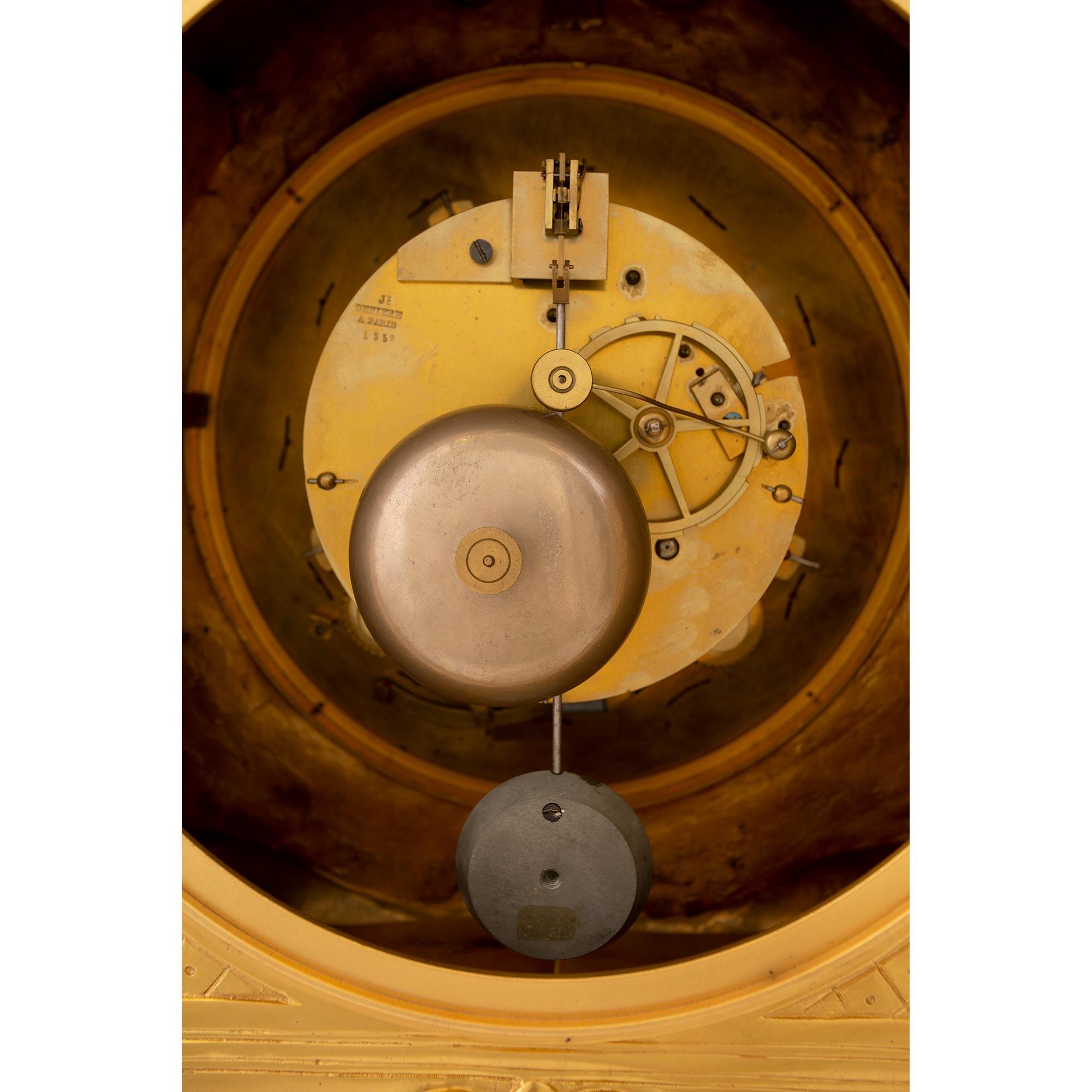 Goldbronze-Uhr im Louis XIV.-Stil des 19. Jahrhunderts, gestempelt DENIERE A PARIS im Angebot 1