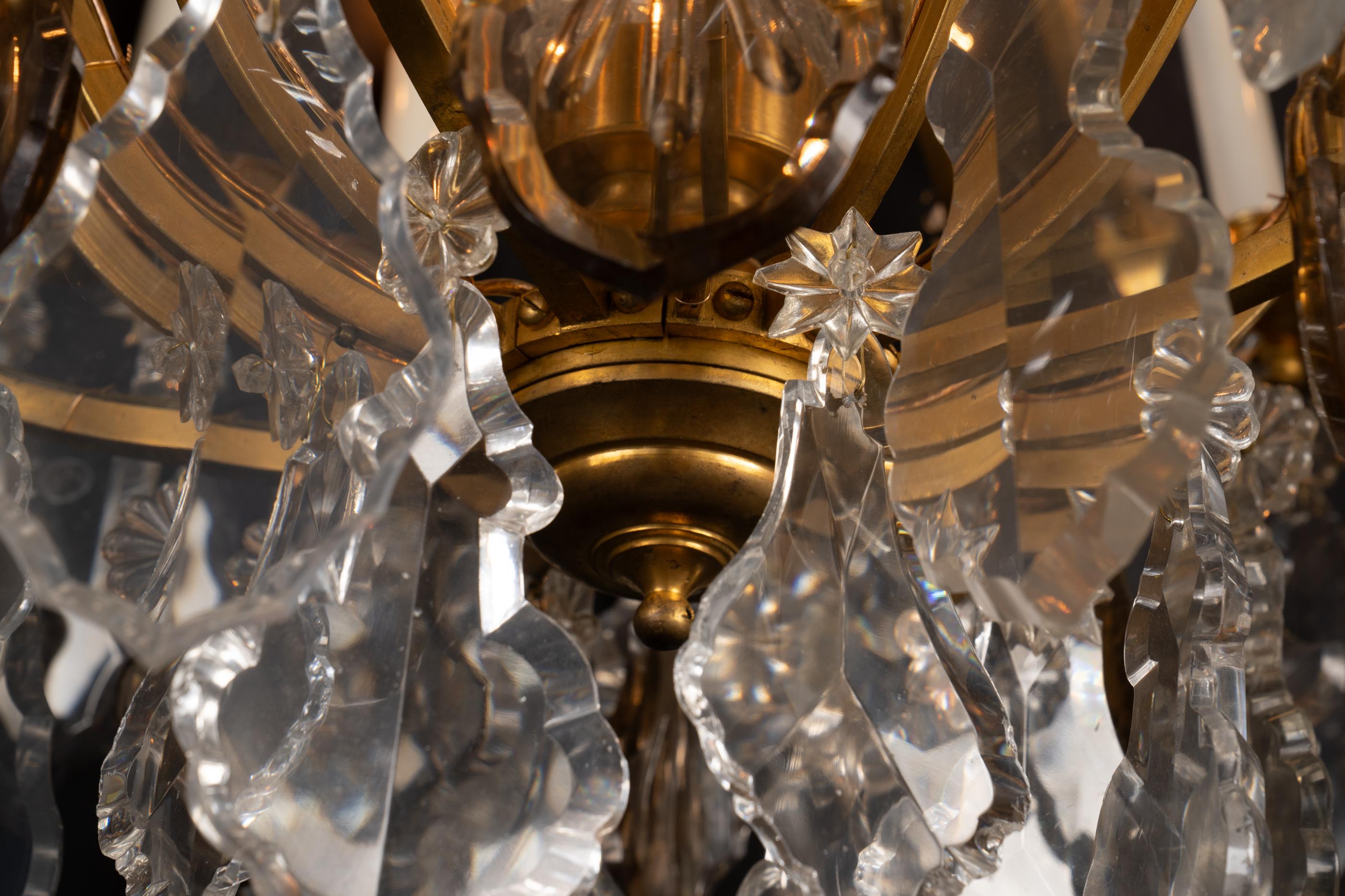 French 19th Century Louis XV Bronze d’Ore & Crystal Chandelier In Good Condition For Sale In New Orleans, LA