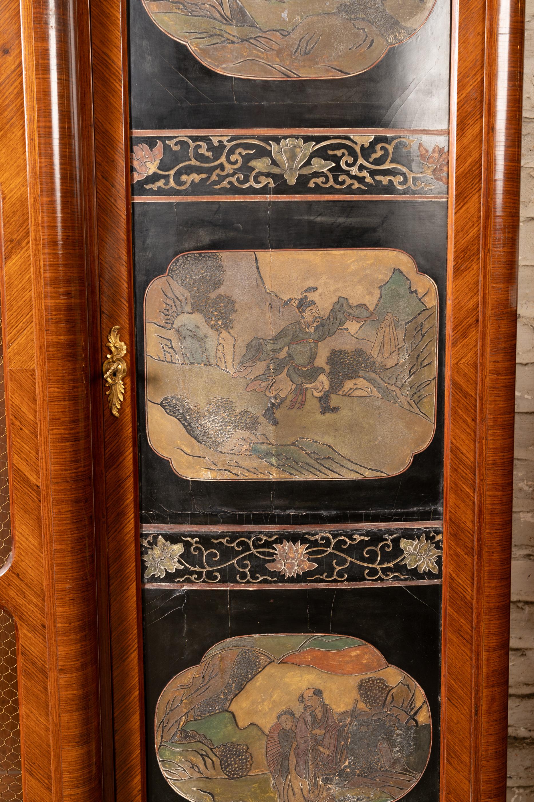 French 19th Century Louis XV Cabinet with Bronze Mounts and Coromandel Panels For Sale 6