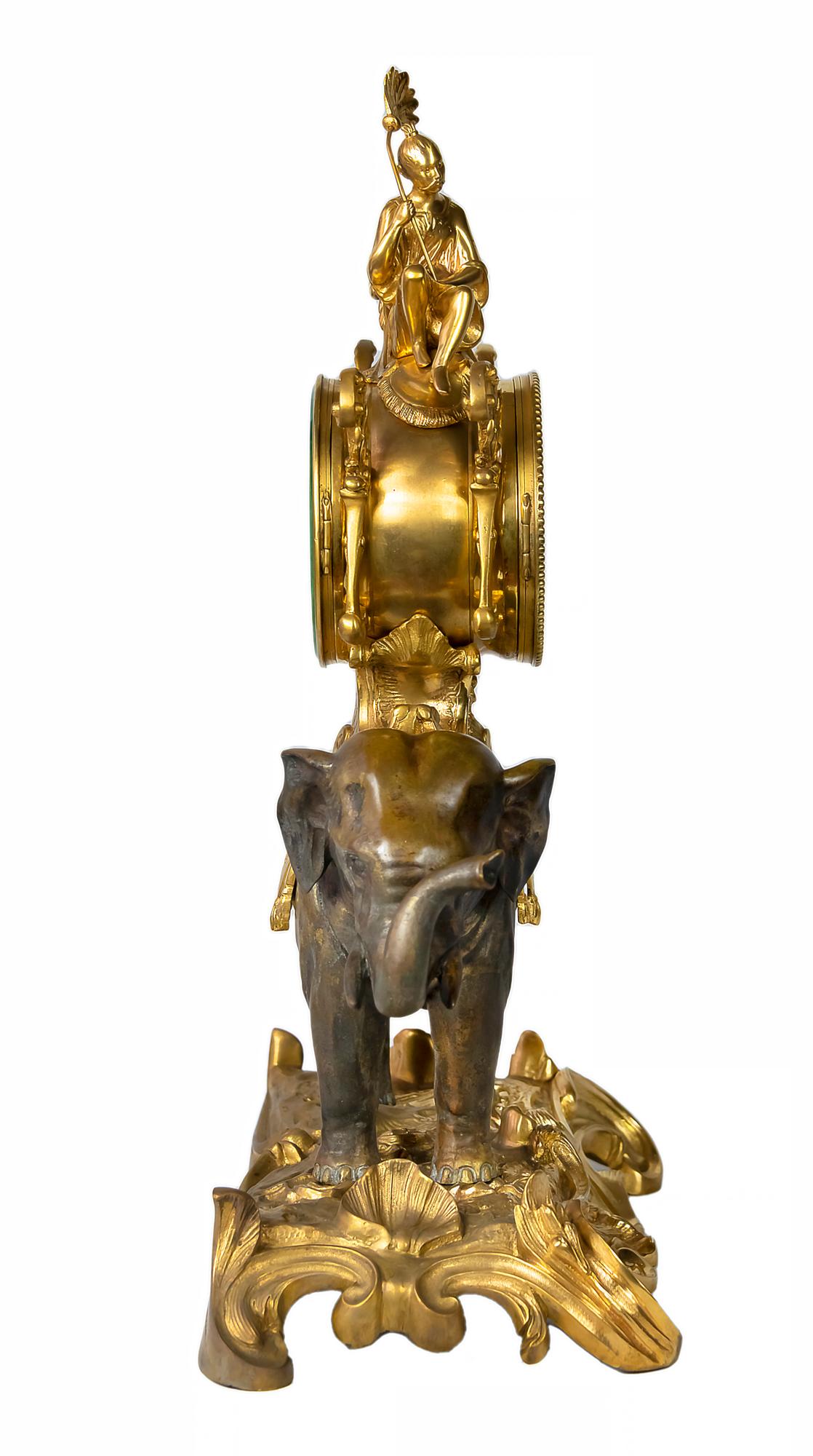 Französisch 19. Jahrhundert Louis XV vergoldete Bronze Elefant Mantel Uhr im Angebot 1