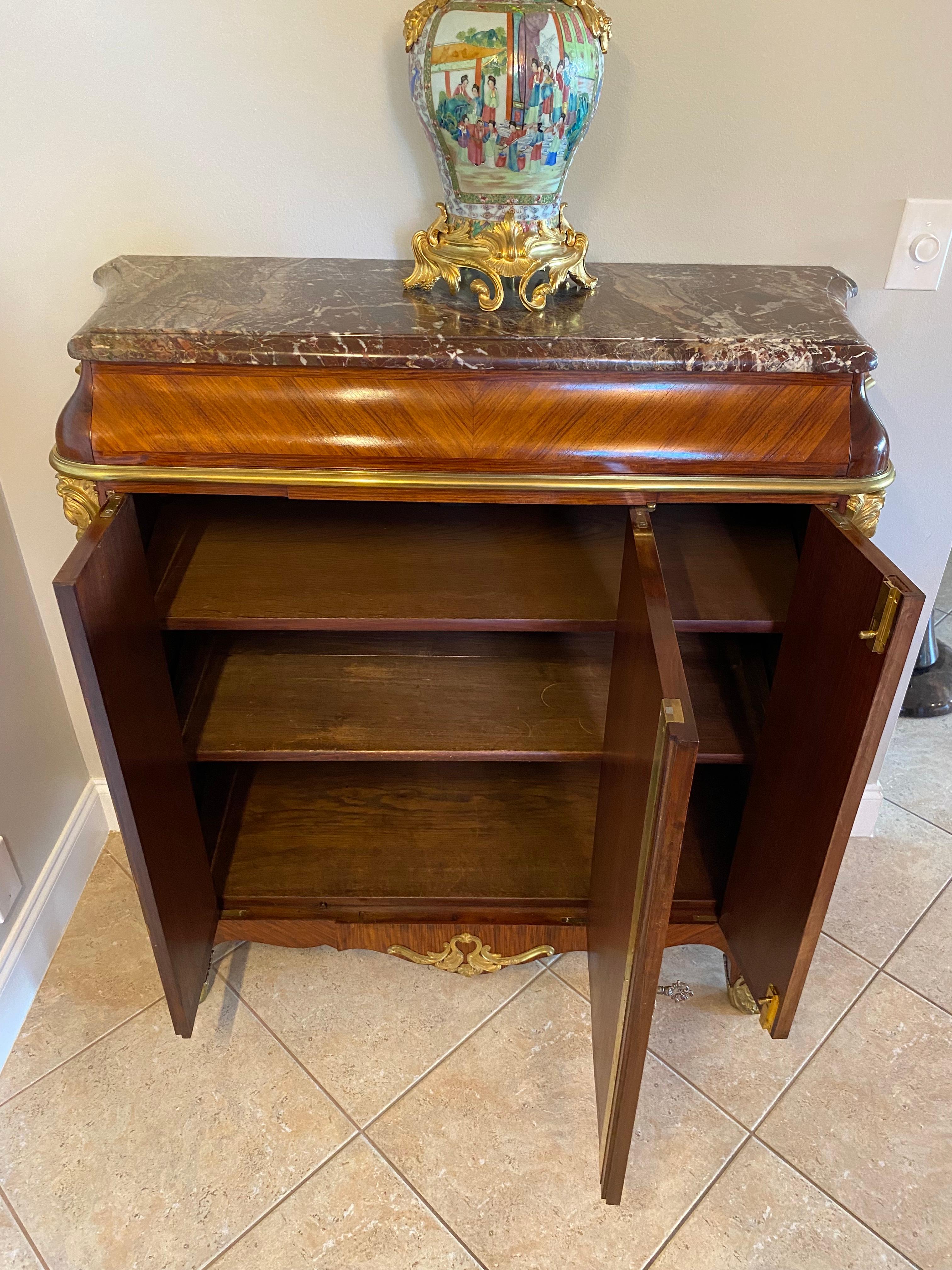 French 19th Century Louis XV Marquetry Cabinet in the manner of Paul Sormani For Sale 4