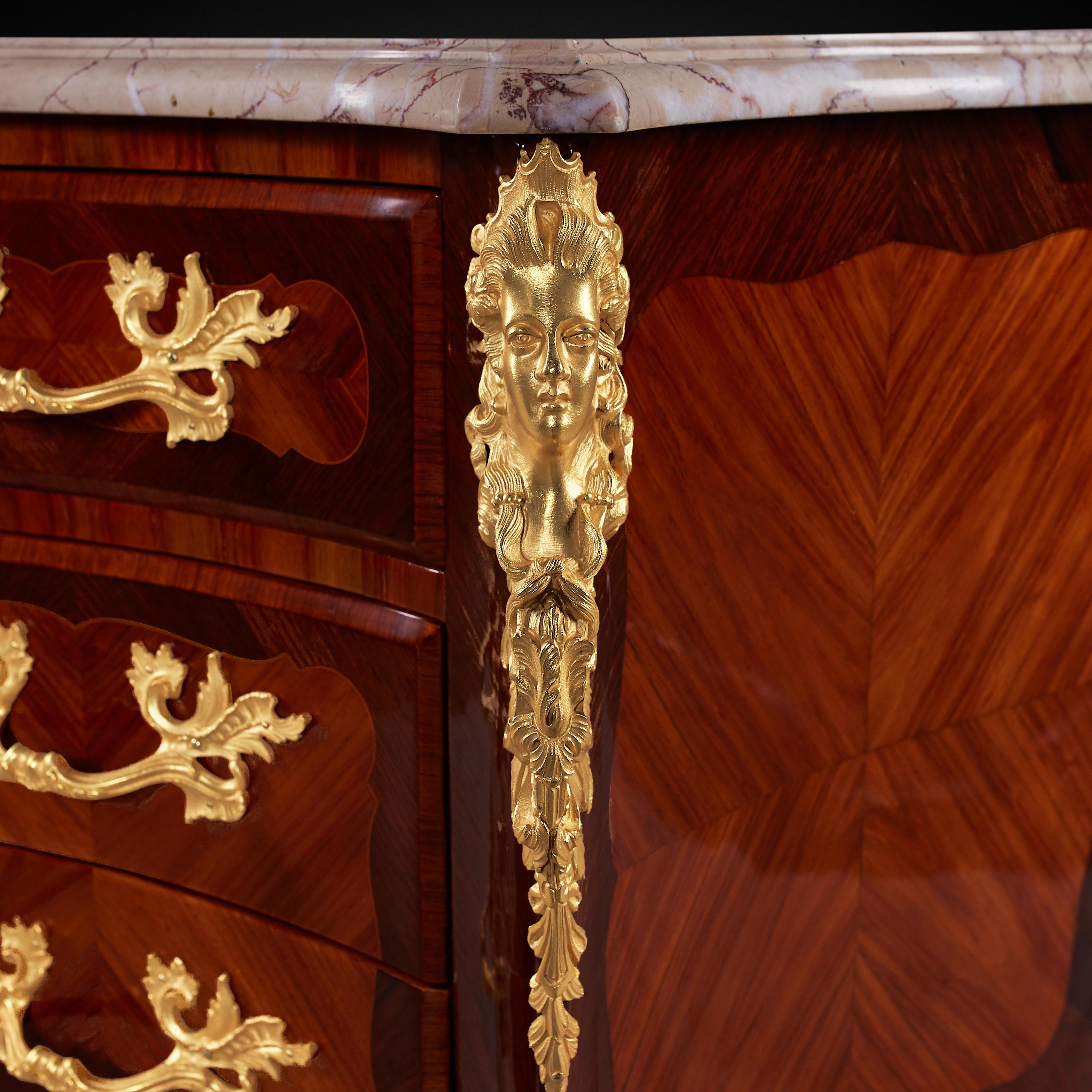 Commode francese del XIX secolo in stile Luigi XV Rococo in vendita 3