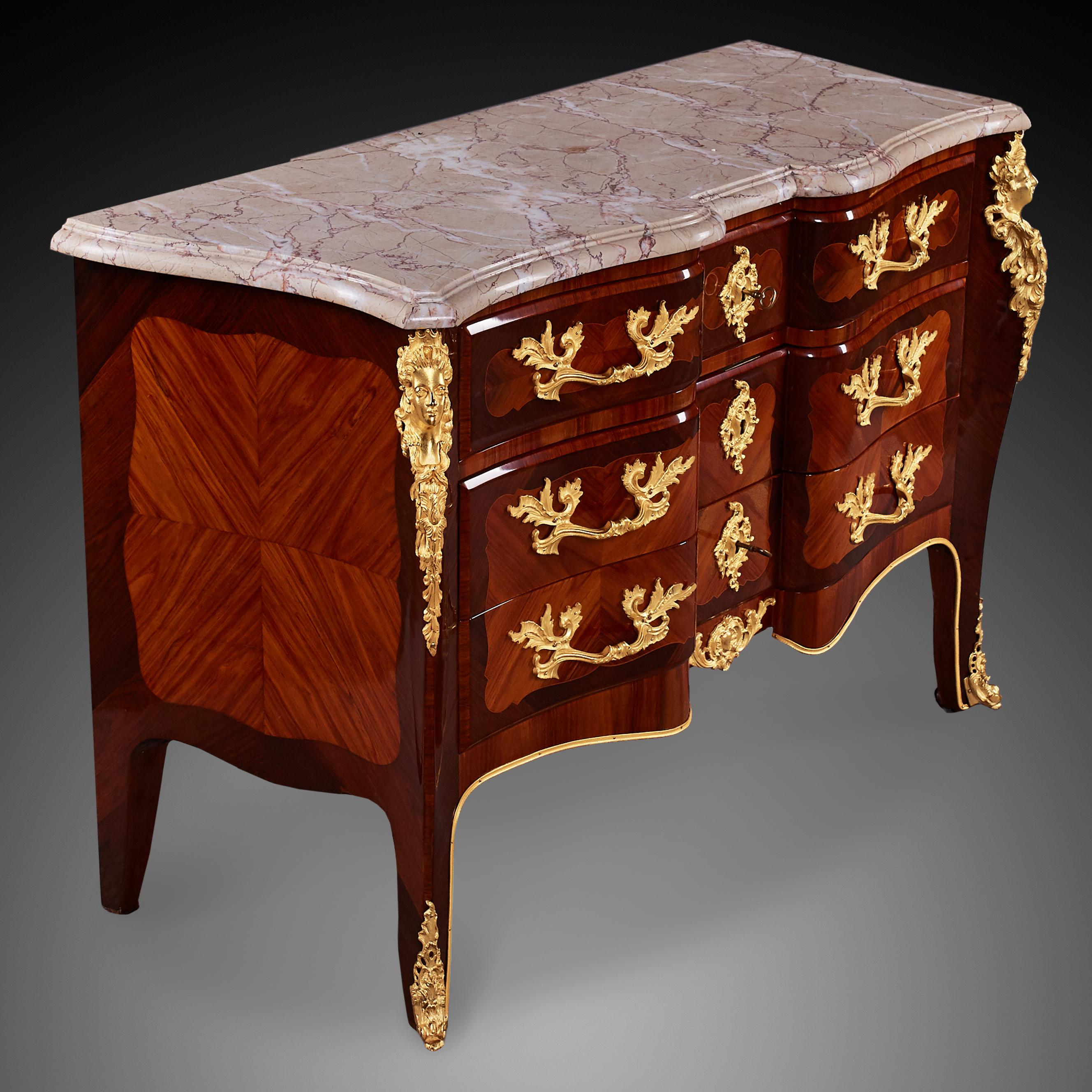 Bronzo Commode francese del XIX secolo in stile Luigi XV Rococo in vendita