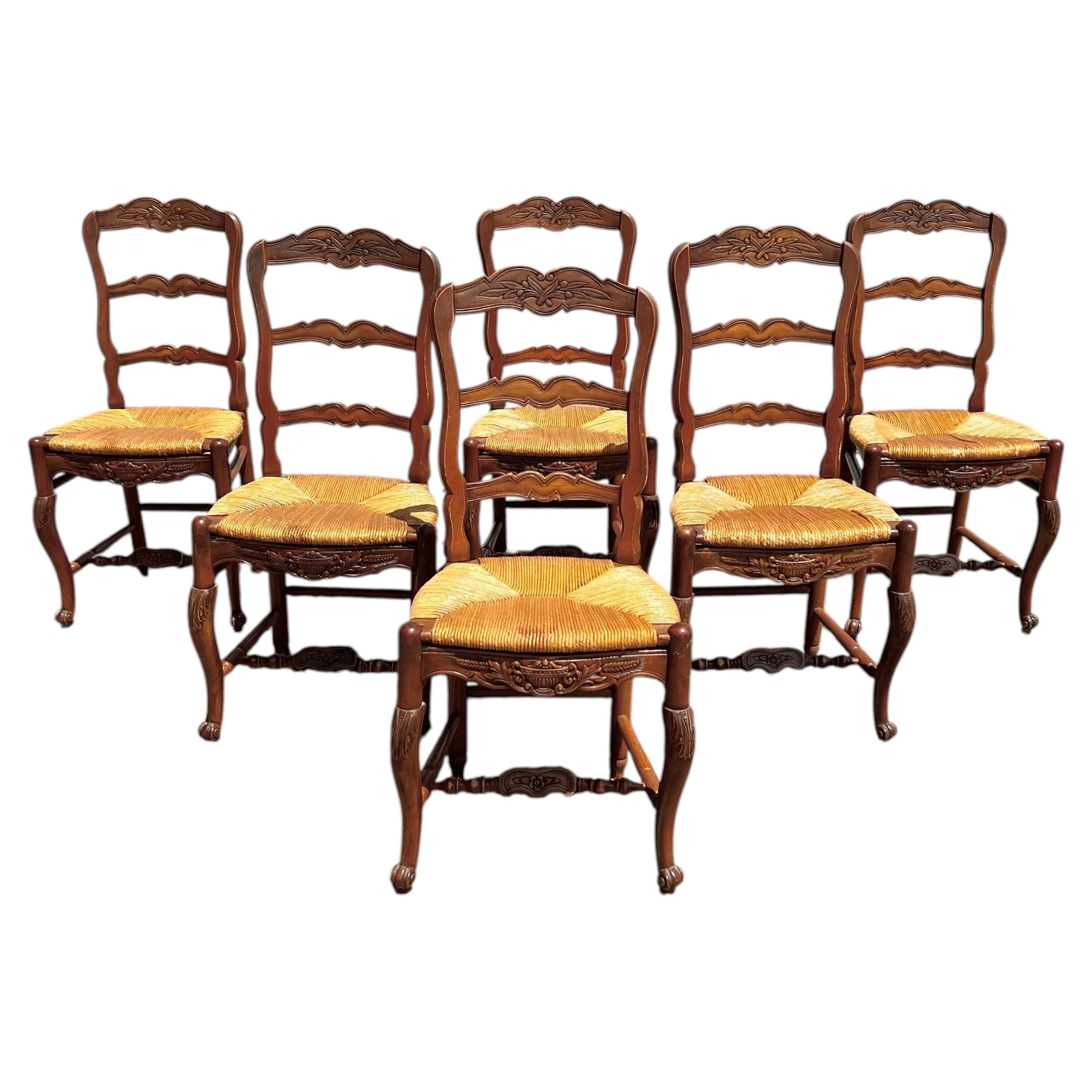 Chaises de salle à manger françaises du XIXe siècle, style Louis XV provincial, en noyer – Lot de 6