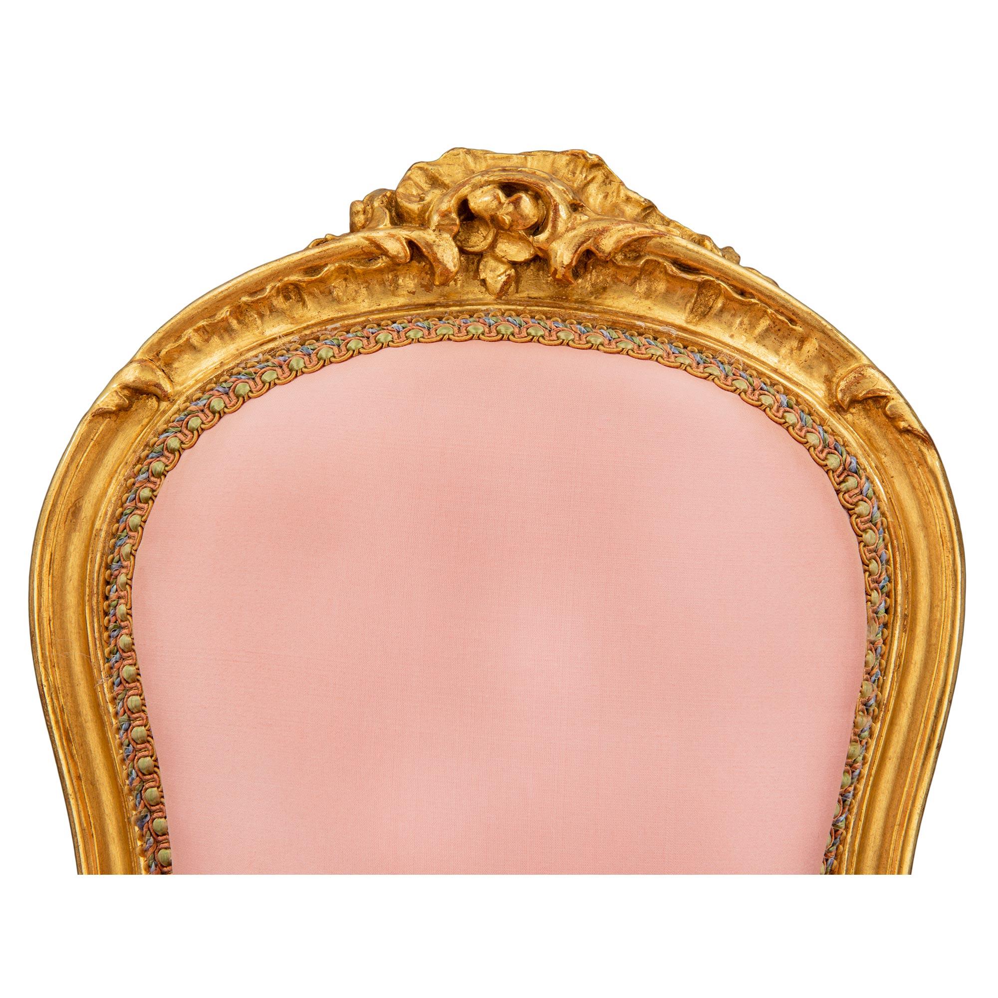 Bois doré Chaise d'enfant Louis XV du 19ème siècle française en vente