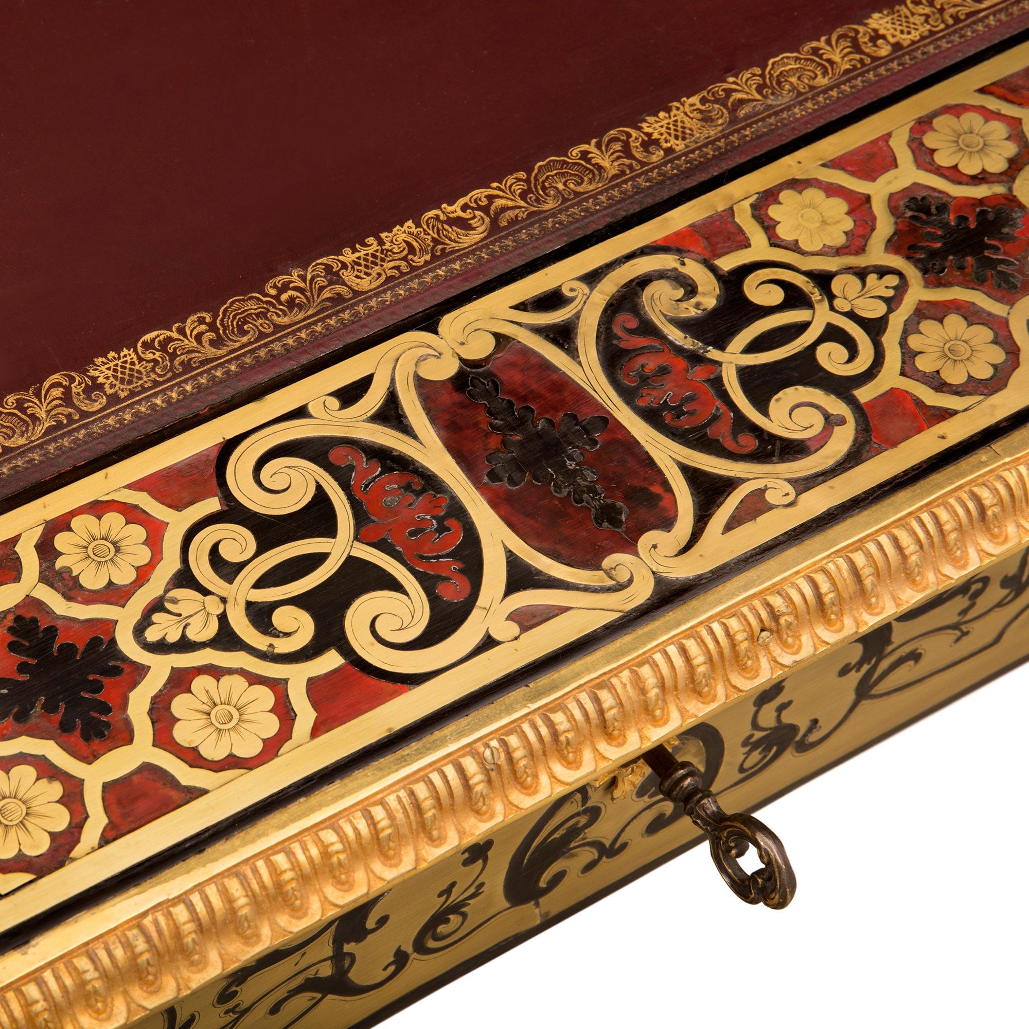 French 19th Century Louis XV St. Ebony, Tortoiseshell, Brass, and Leather Desk For Sale 5