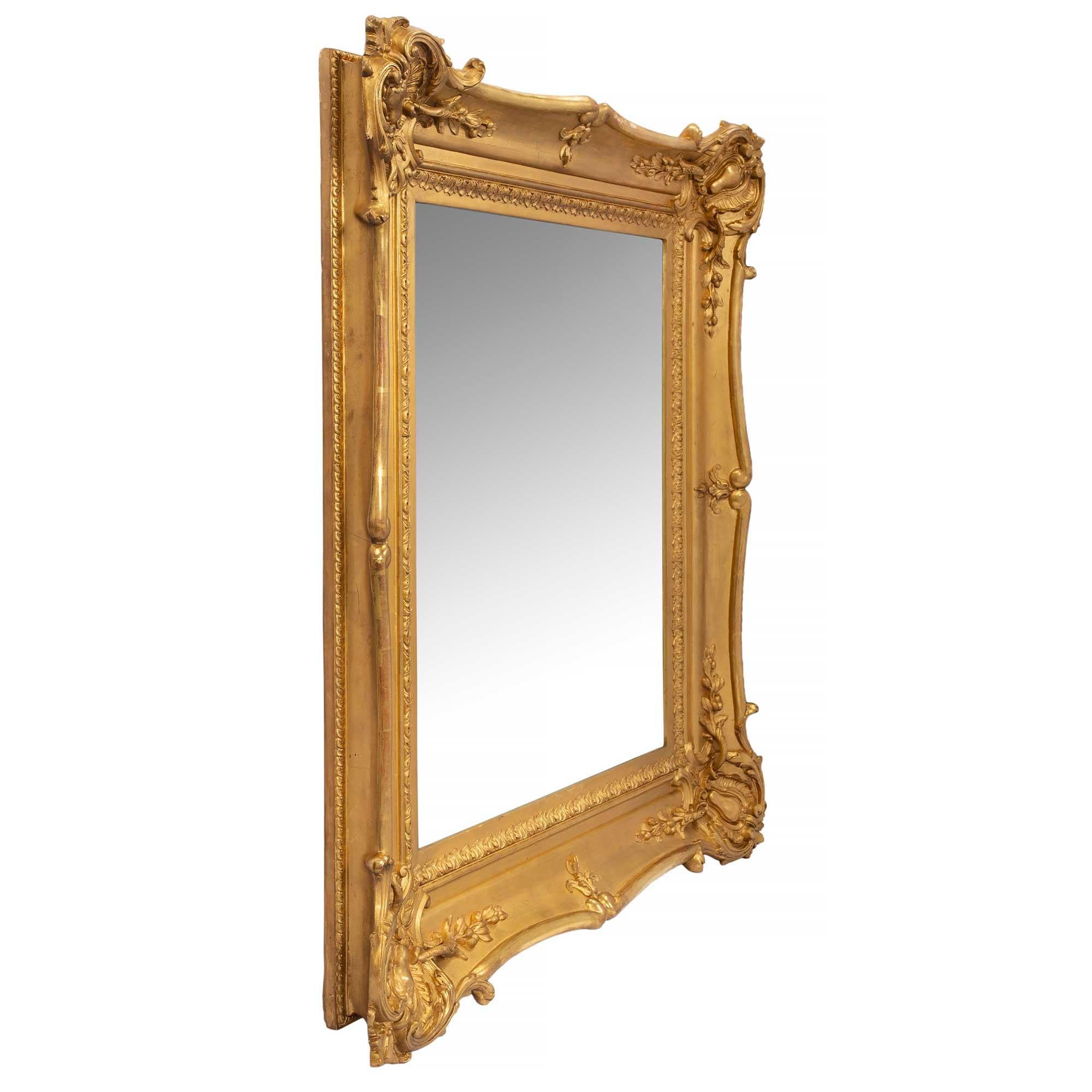 French 19th Century Louis XV St. Giltwood Mirrors In Good Condition For Sale In West Palm Beach, FL