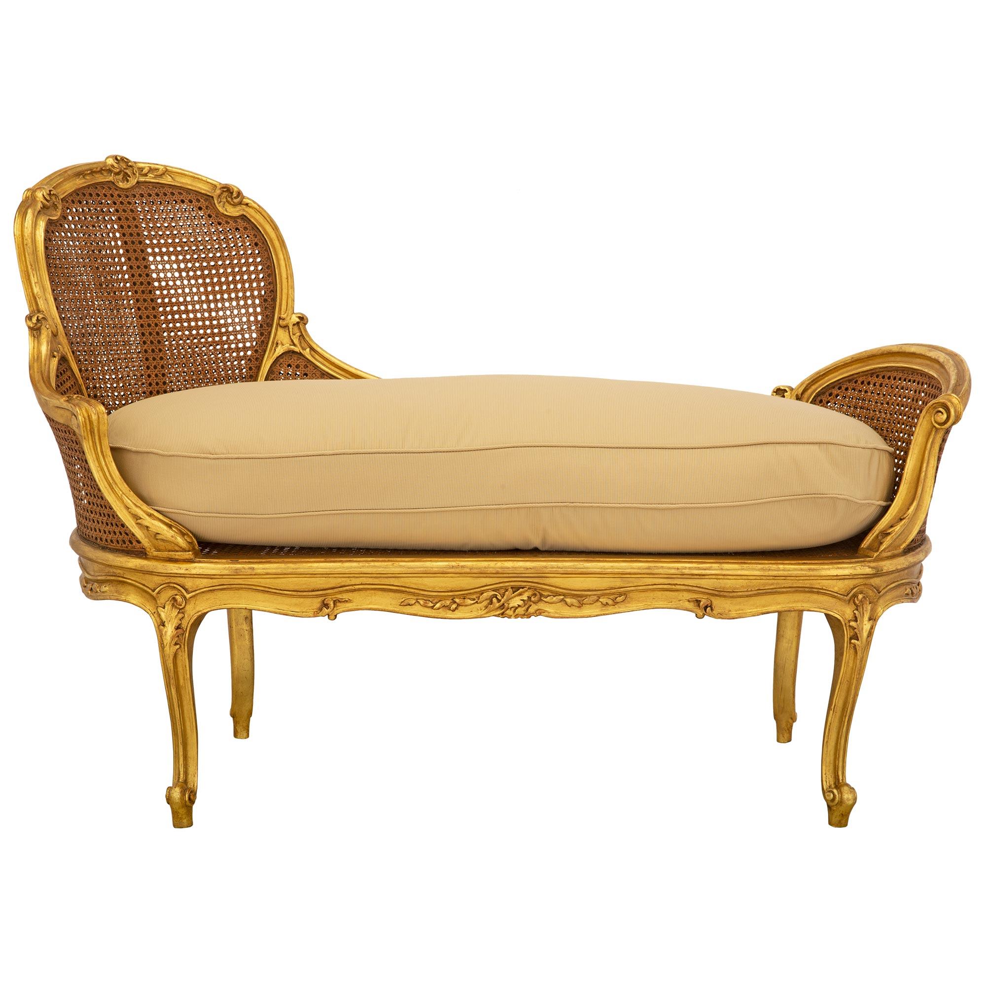 Louis XV.-Sessel aus vergoldetem Holz, Französisch, 19. Jahrhundert im Angebot 5