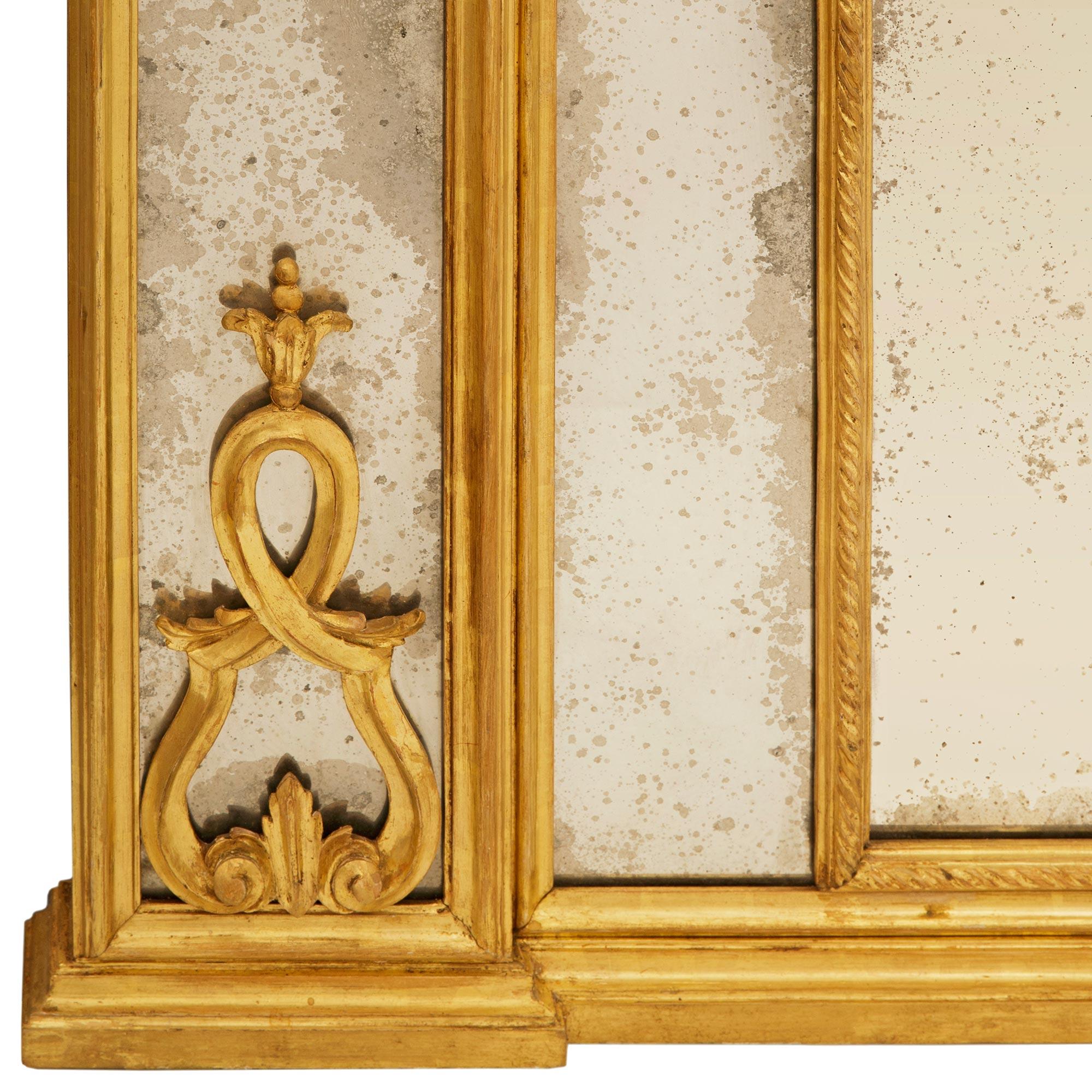 Specchio Trumeau francese del XIX secolo in legno di gilt Luigi XV in vendita 6