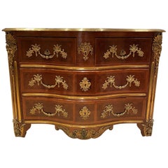 Cómoda francesa del siglo XIX de madera de rey Luis XV, madera de tulipán y ormolu