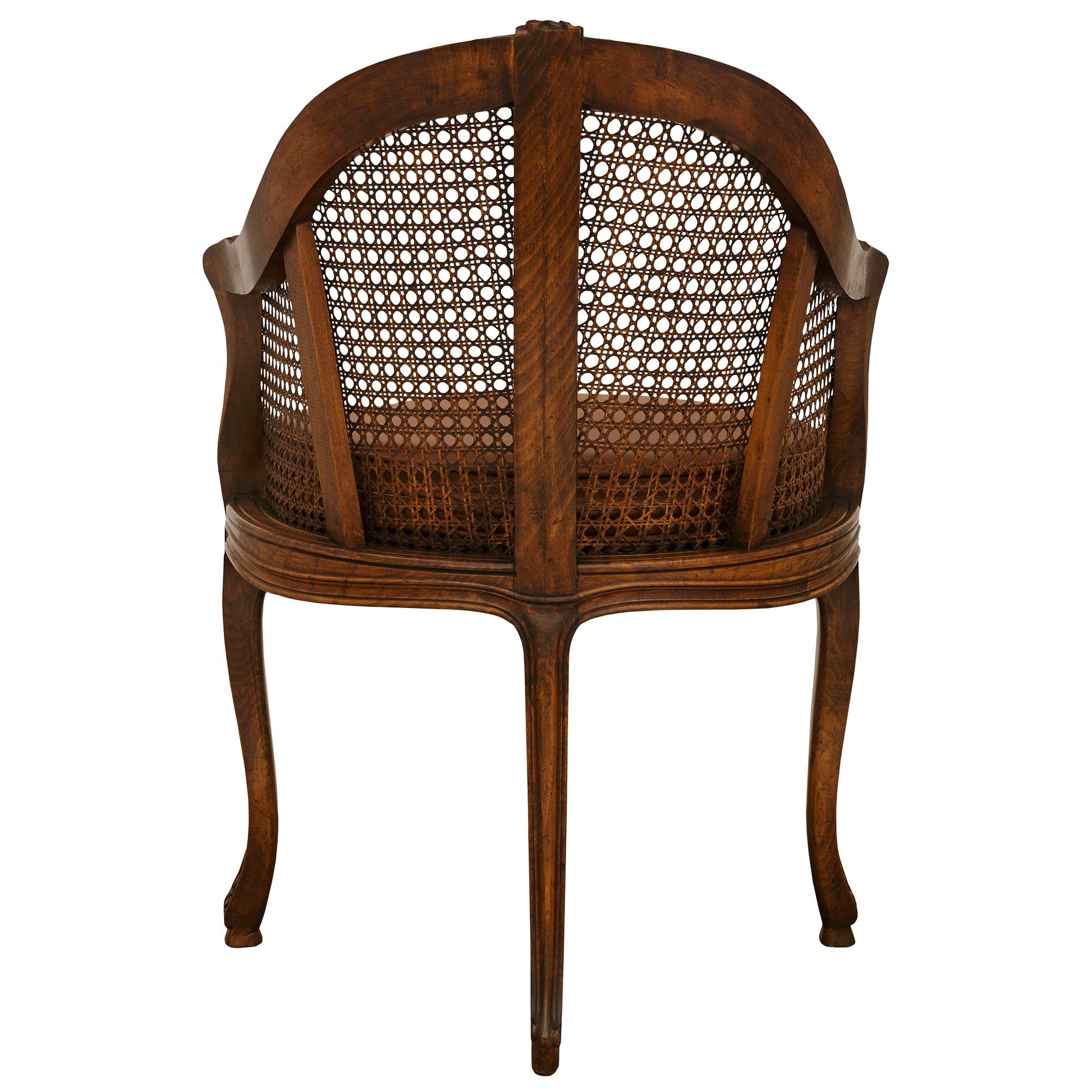Französisch 19. Jahrhundert Louis XV st. Eiche Eitelkeit / Schreibtischstuhl im Angebot 5