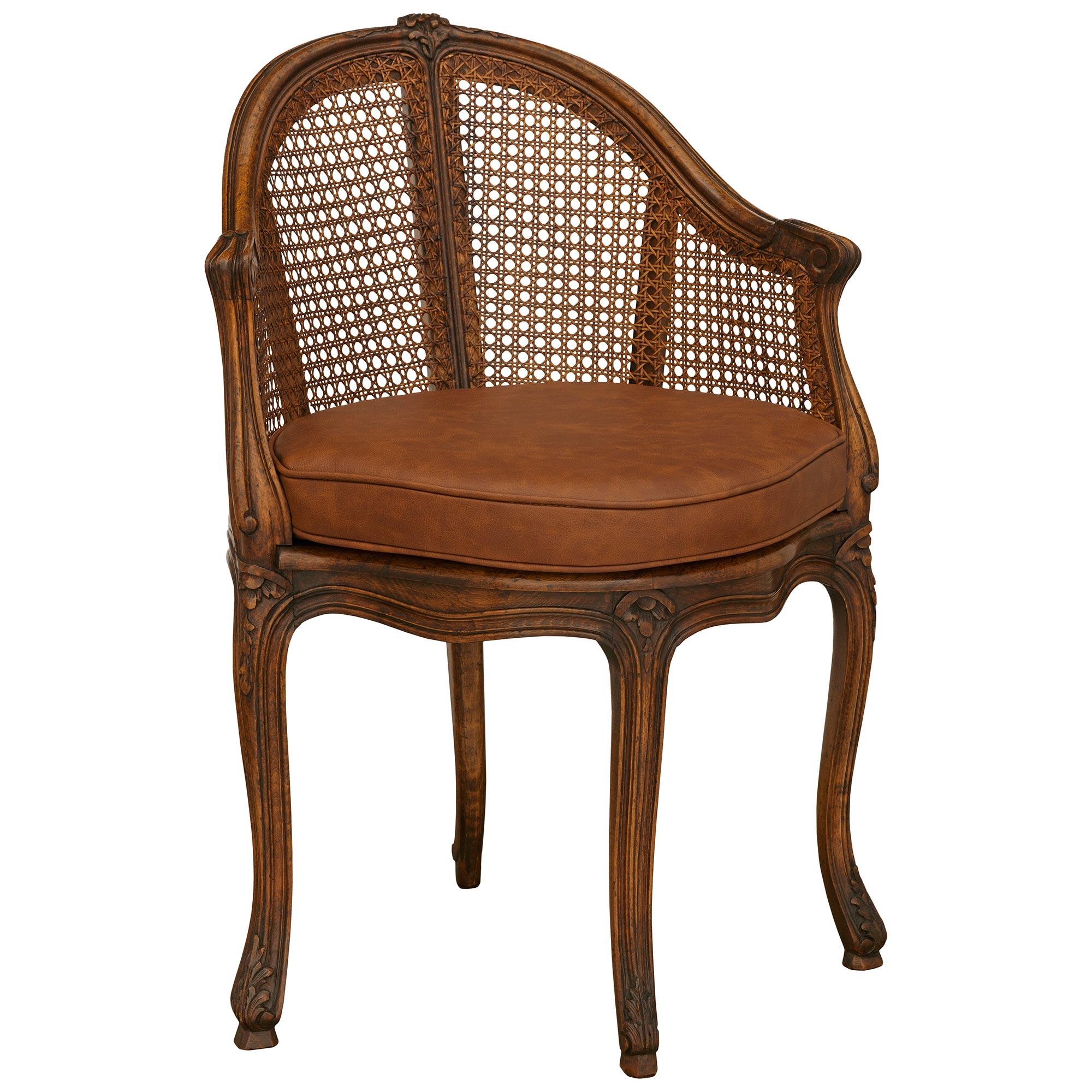 Französisch 19. Jahrhundert Louis XV st. Eiche Eitelkeit / Schreibtischstuhl (Louis XV.) im Angebot