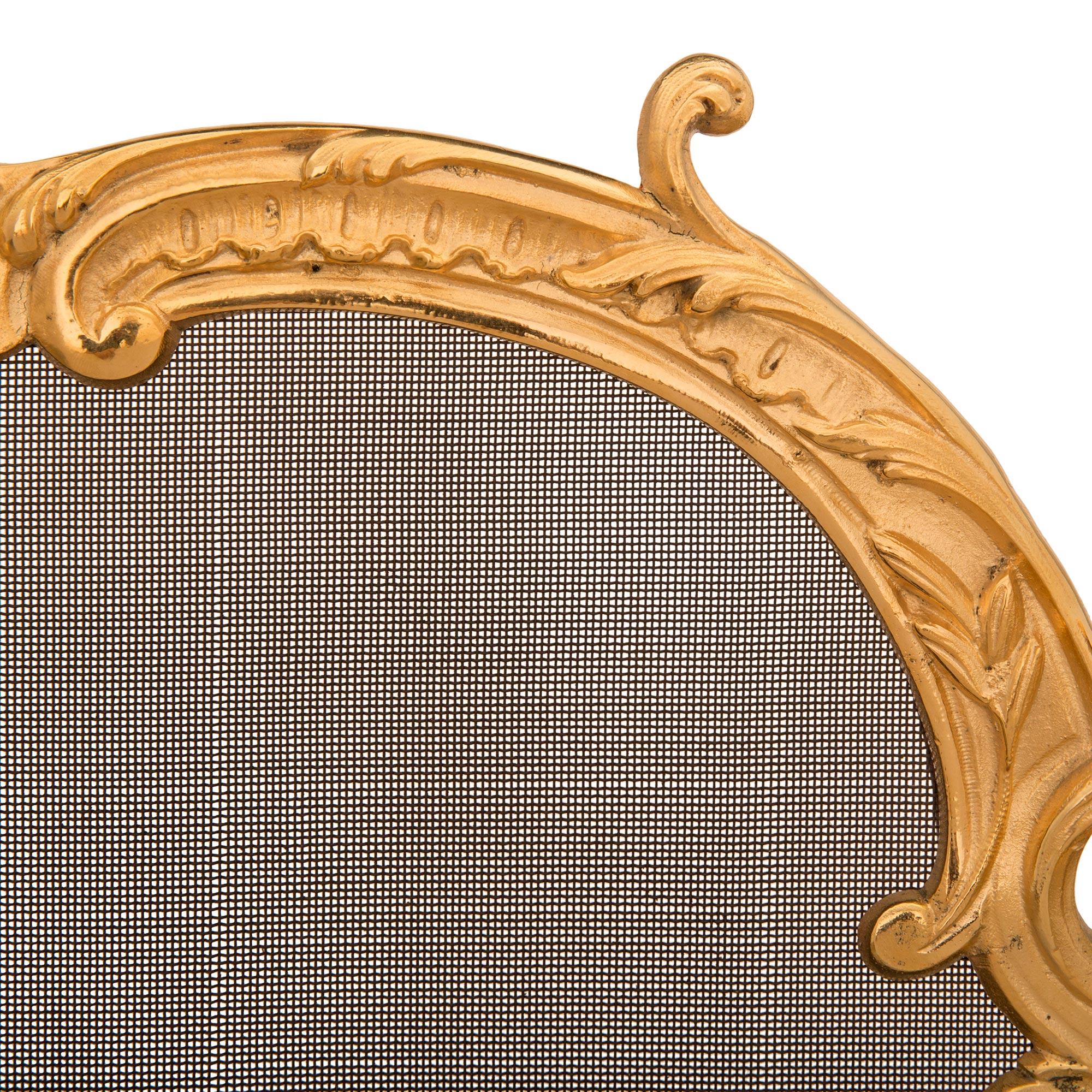 French 19th Century Louis XV St. Ormolu and Mesh Fire Screen For Sale 3