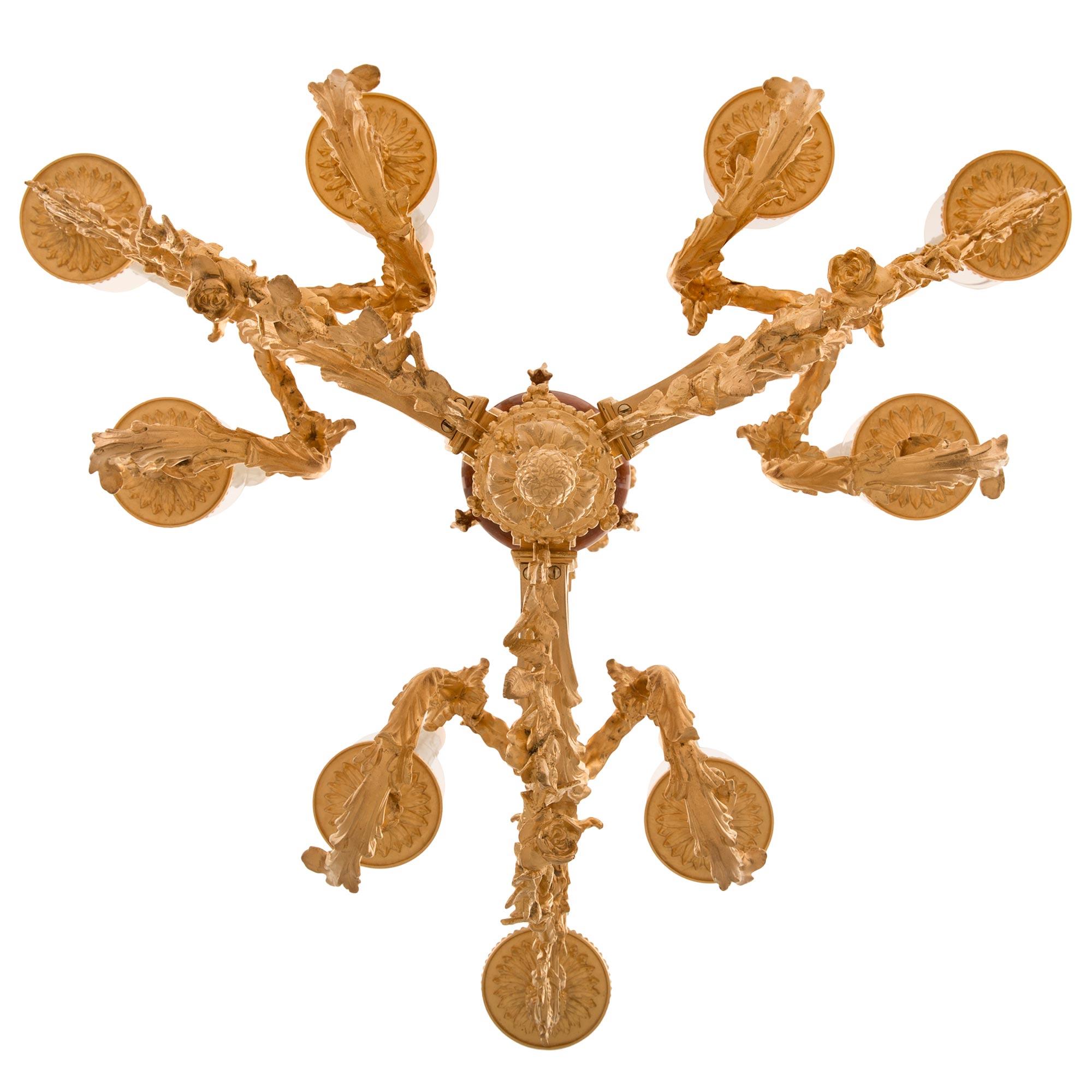 Araña francesa del siglo XIX de ormolu y mármol Rouge Royale del siglo Luis XV en venta 5