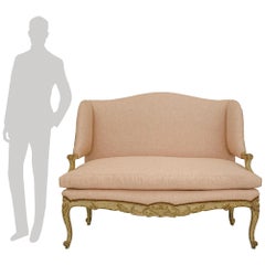 Divano alato in legno patinato Luigi XV, Francia, XIX secolo