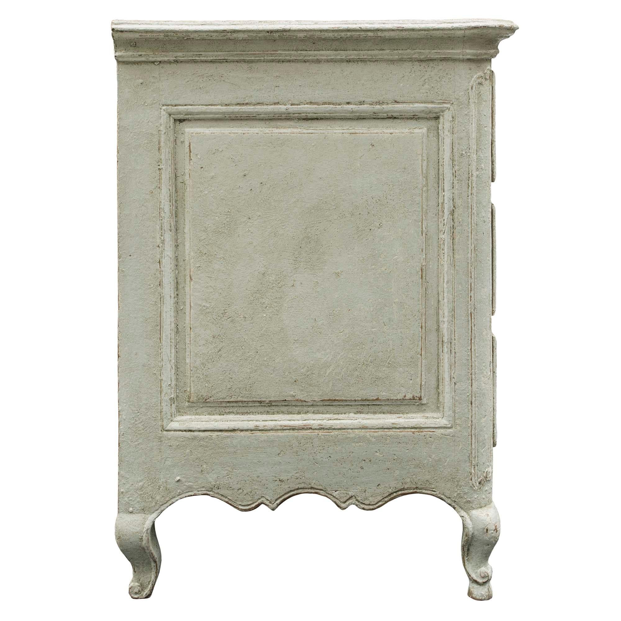 French 19th Century Louis XV Style Three-Drawer Patinated Commode For Sale 2
